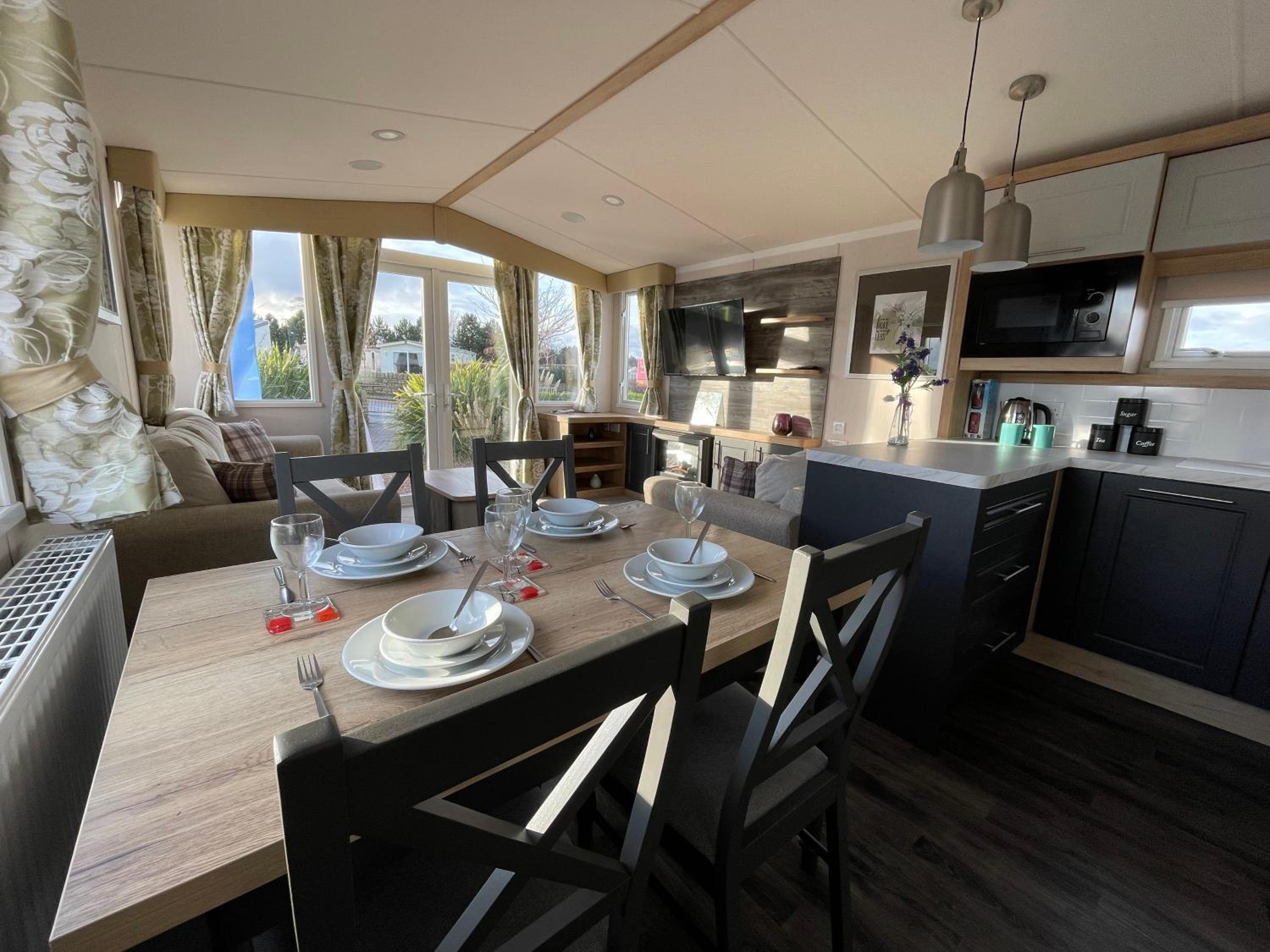 Seton Sands Haven Holiday Park - Prestige Caravan view 4