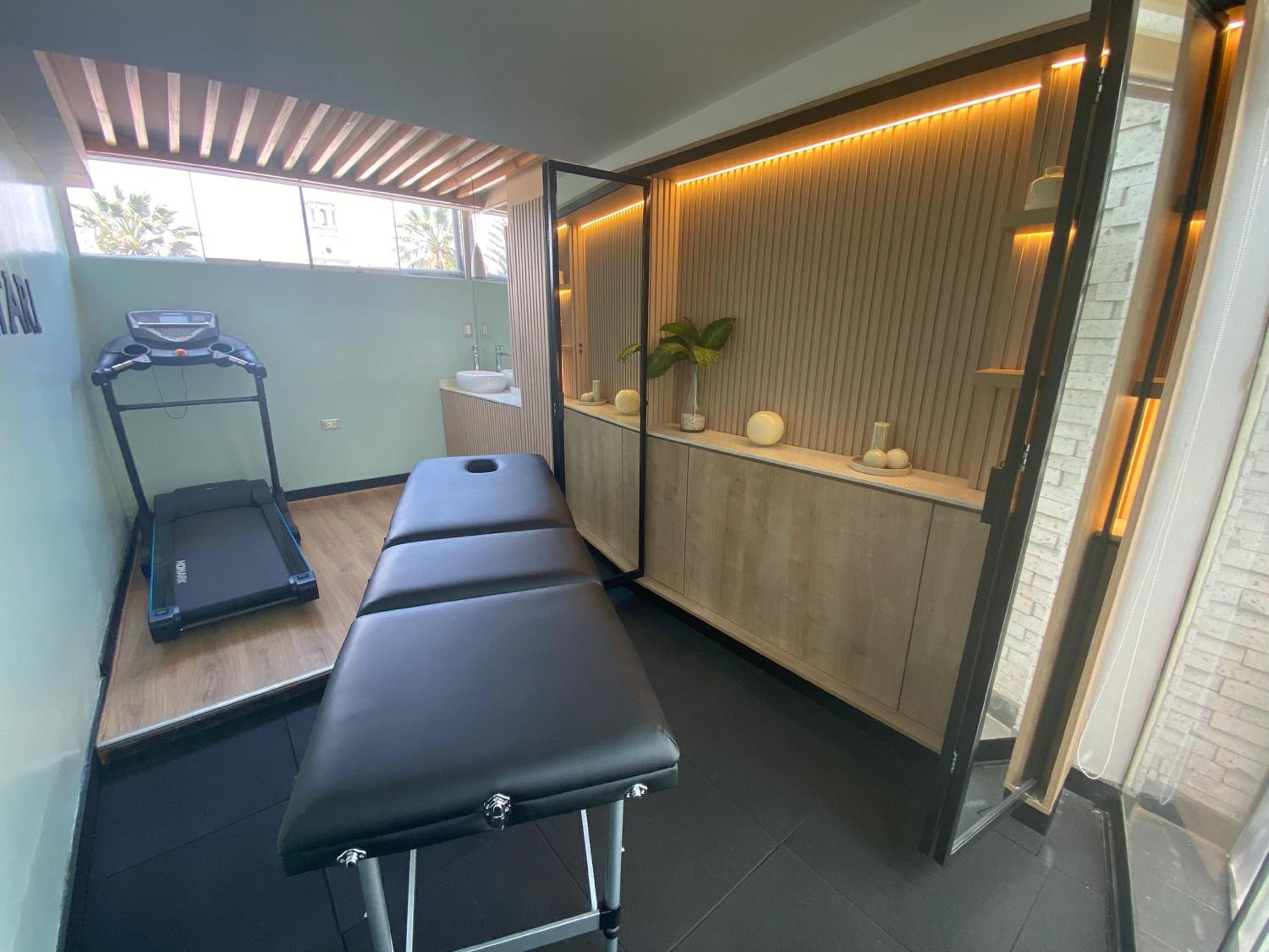 Katari Hotel At Plaza De Armas 7