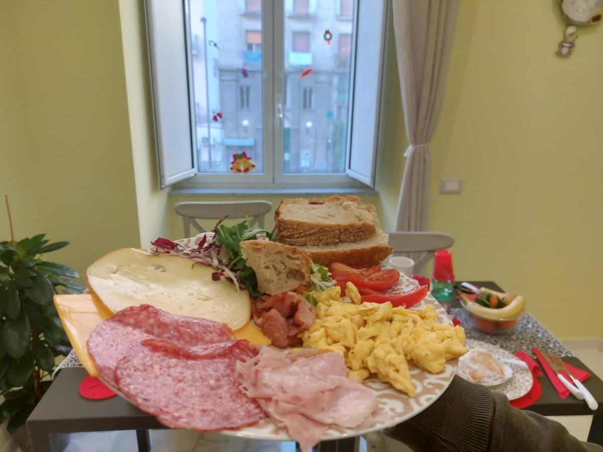 B&B Dint 'o core e Napule