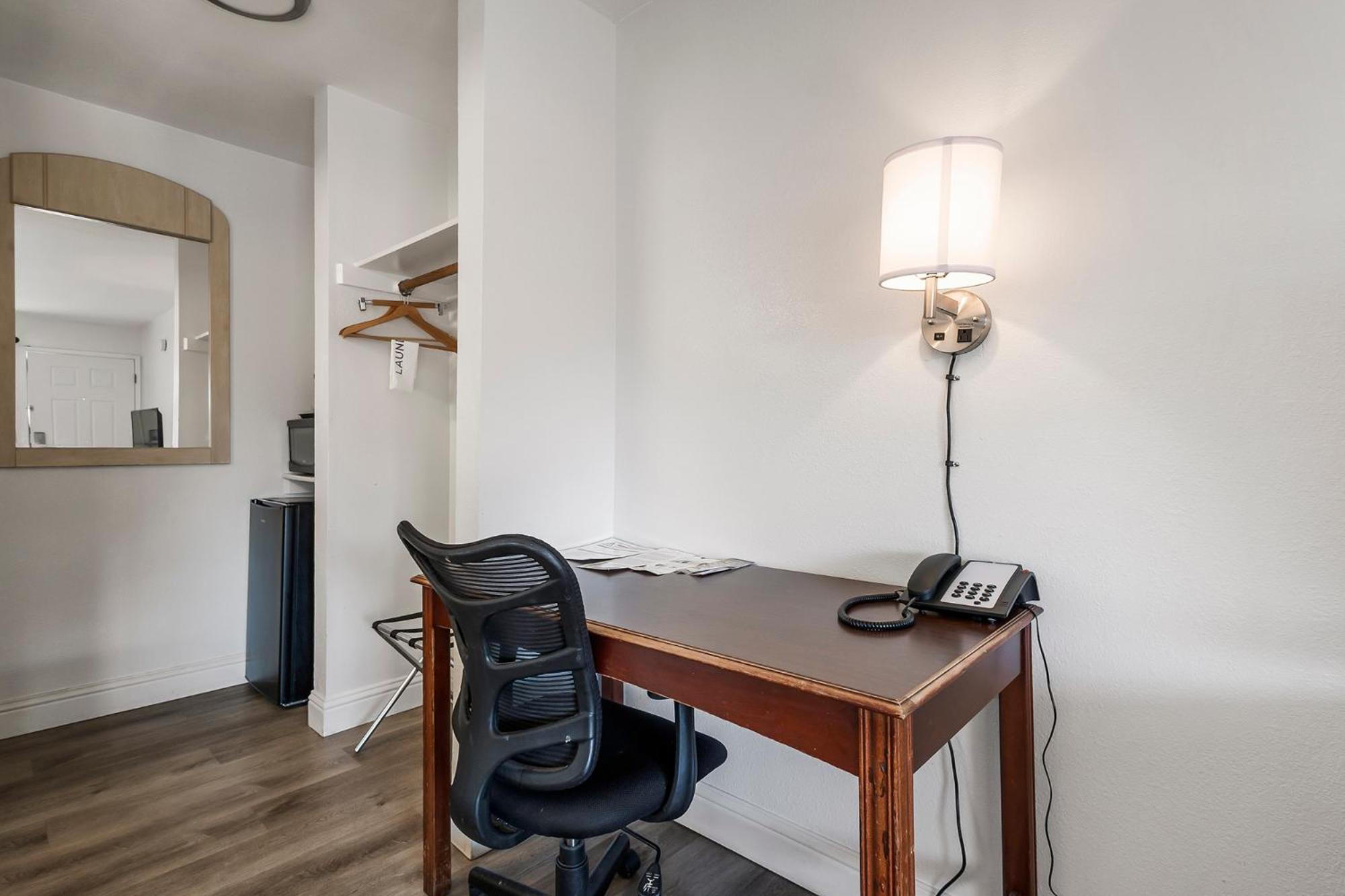 Chico Vacations - Heritage Inn Express Chico - Property Image 67