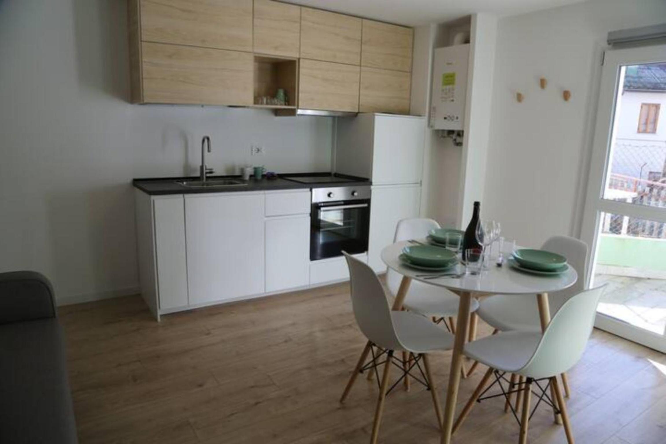 Green House Holiday Apartments