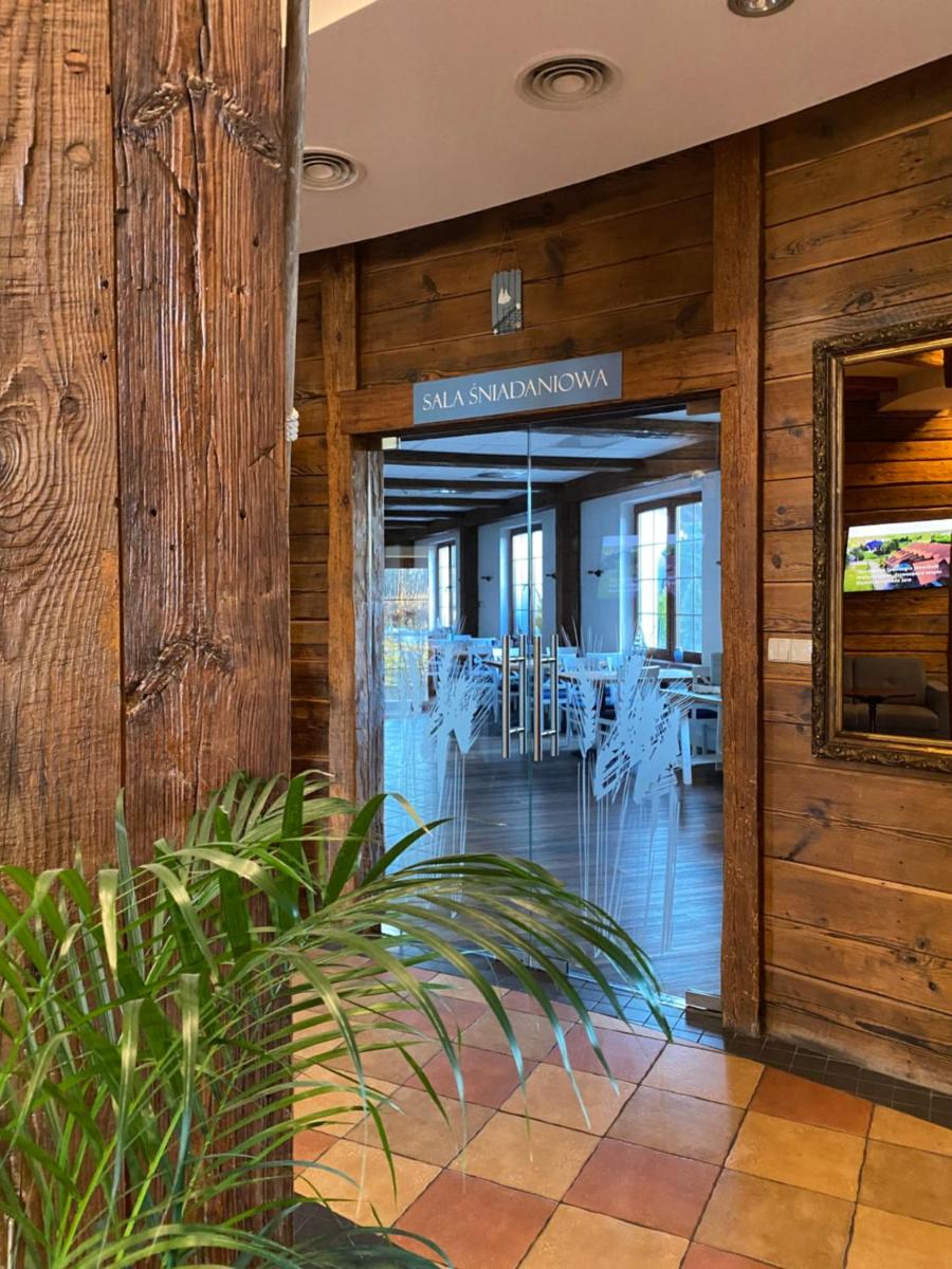 hotel reception
