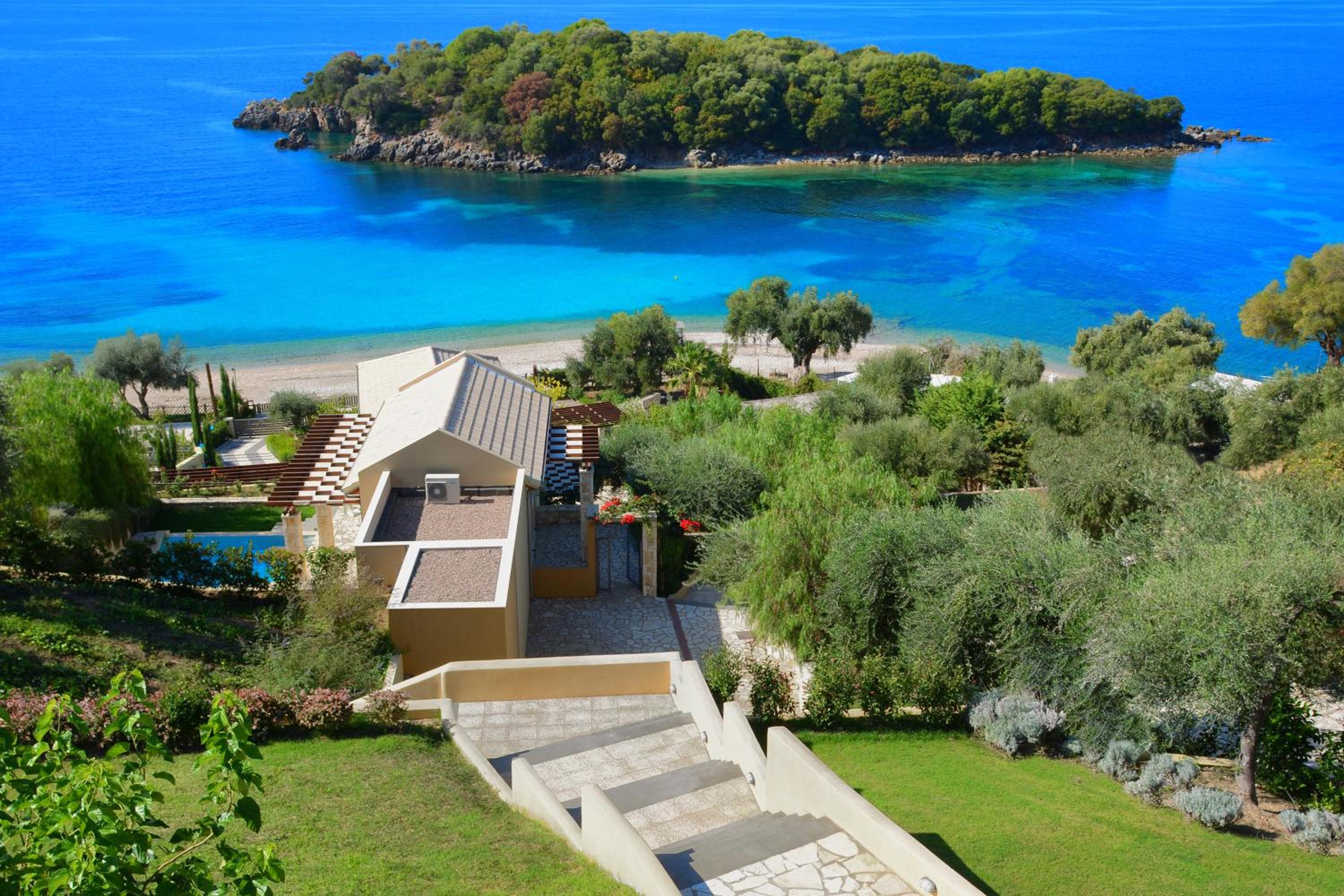 Hotel Sivota Seascape Luxury Villas & Residences - Image 1
