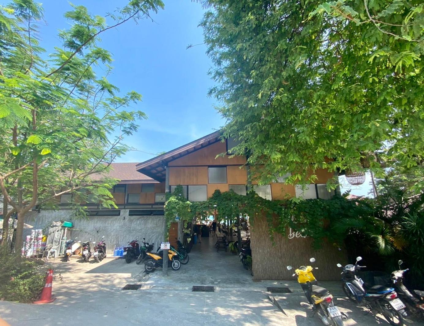 Silver Beach Resort