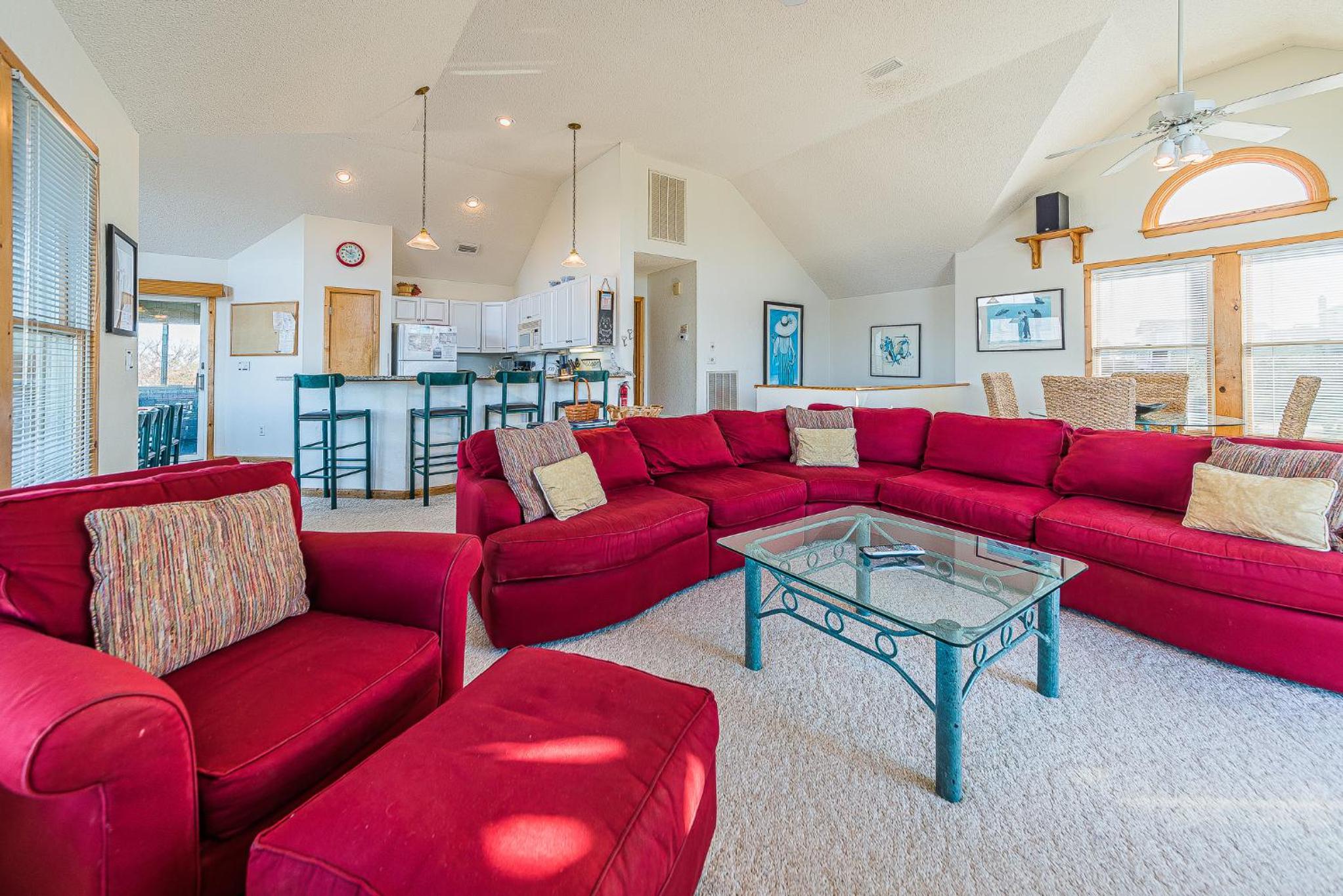 Banana Republic - Duck, Carolina Dunes, 200 Yds to Beach, Pool, Hot Tub, Ocean View