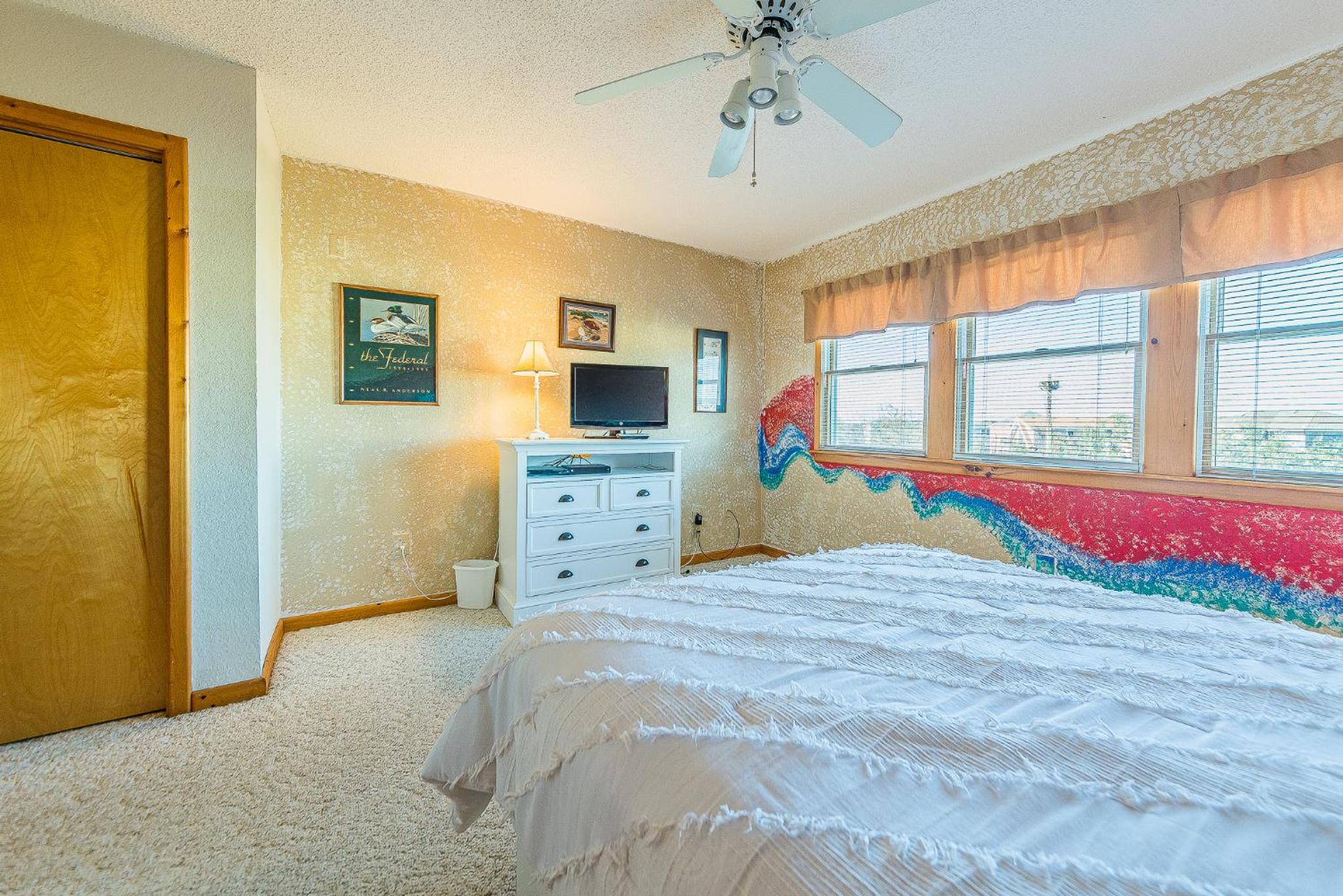 Banana Republic - Duck, Carolina Dunes, 200 Yds to Beach, Pool, Hot Tub, Ocean View