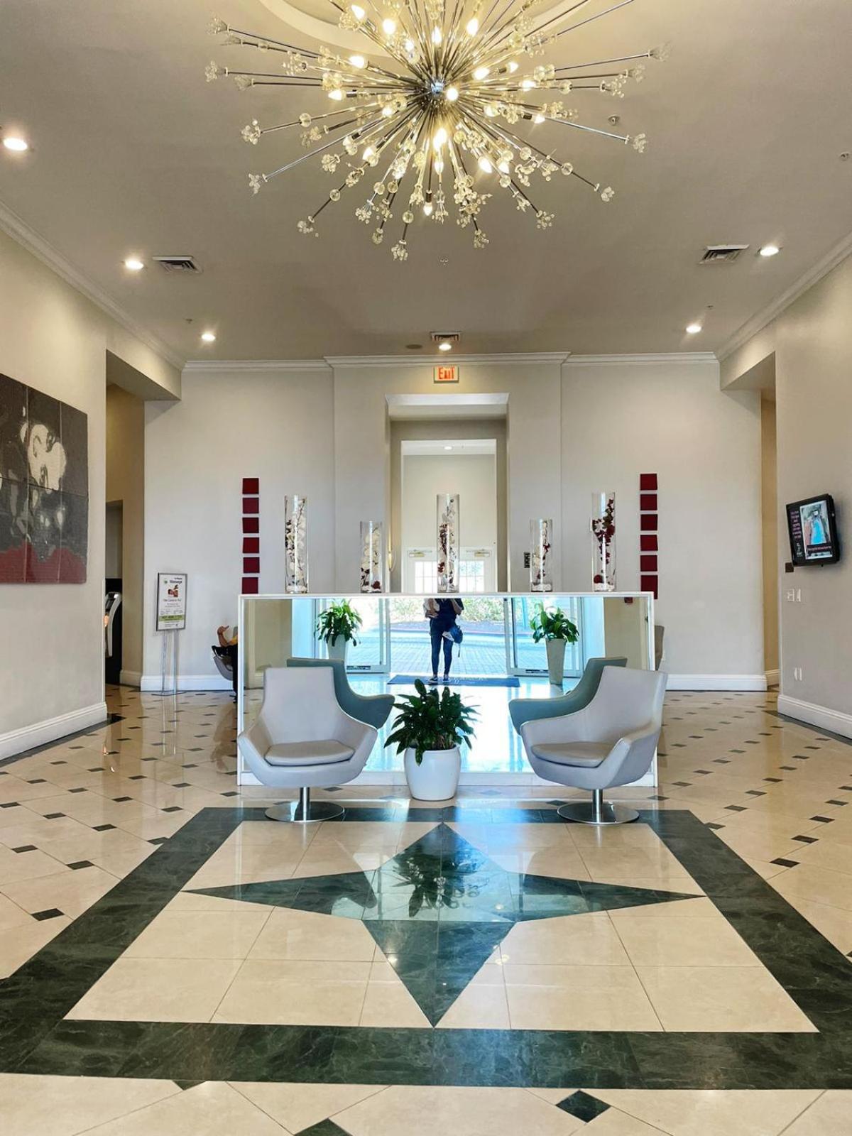 The Point, Lux Apartment 4 min from Universal