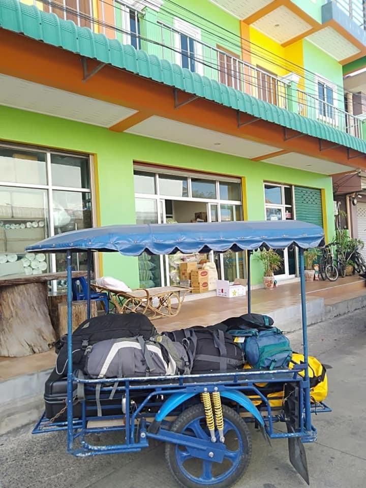 Baansrisuthum, photo 58