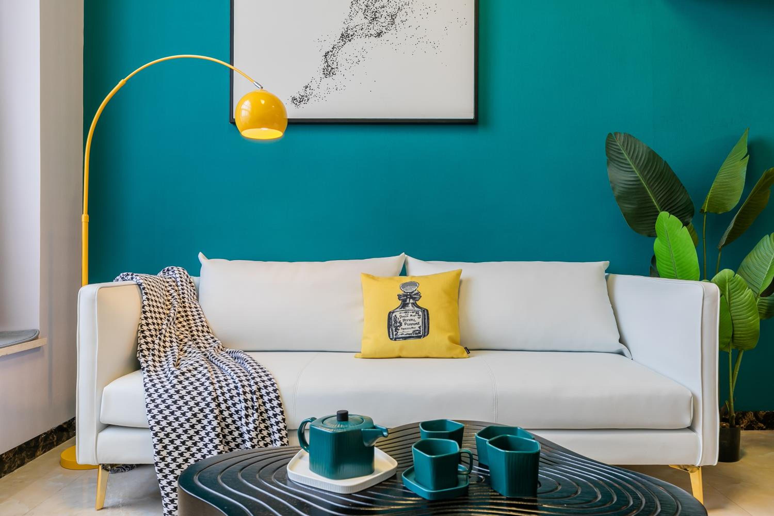 Lavendar Duplex Apartment