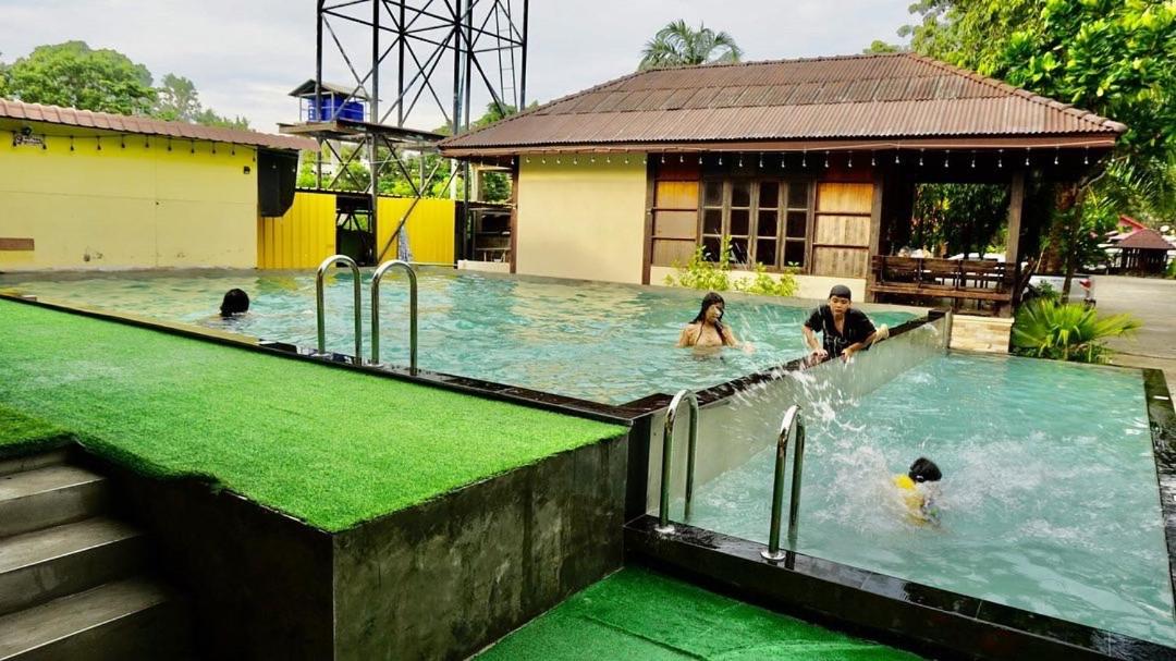 Pooma Resort