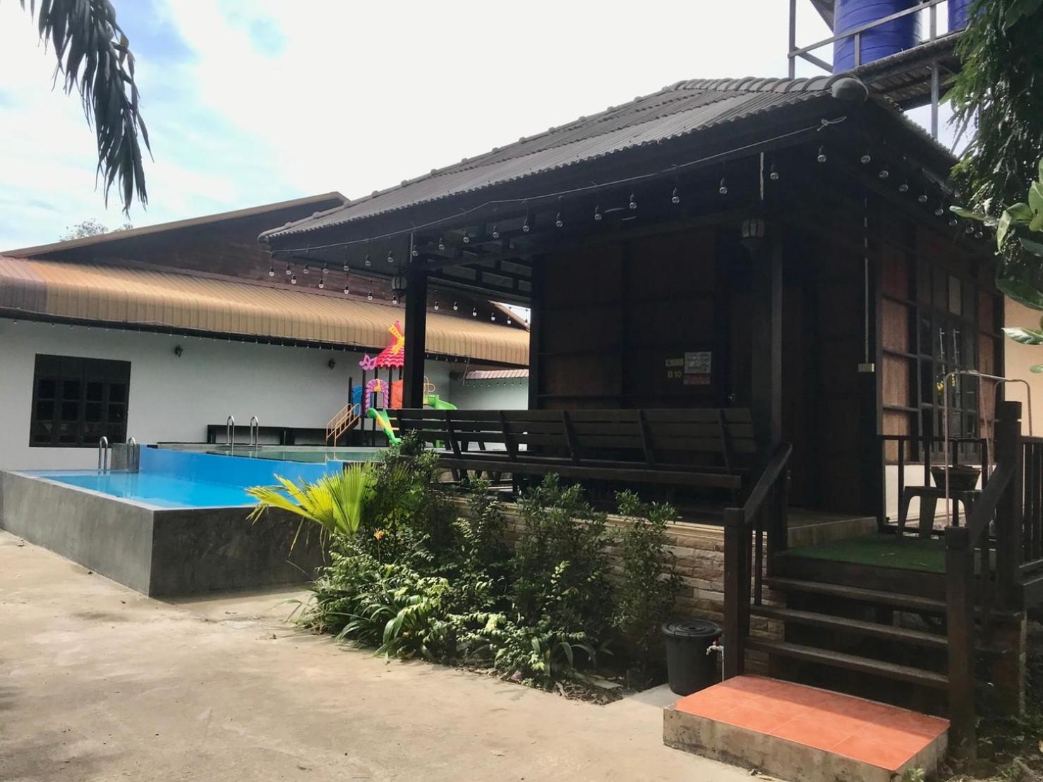 Pooma Resort