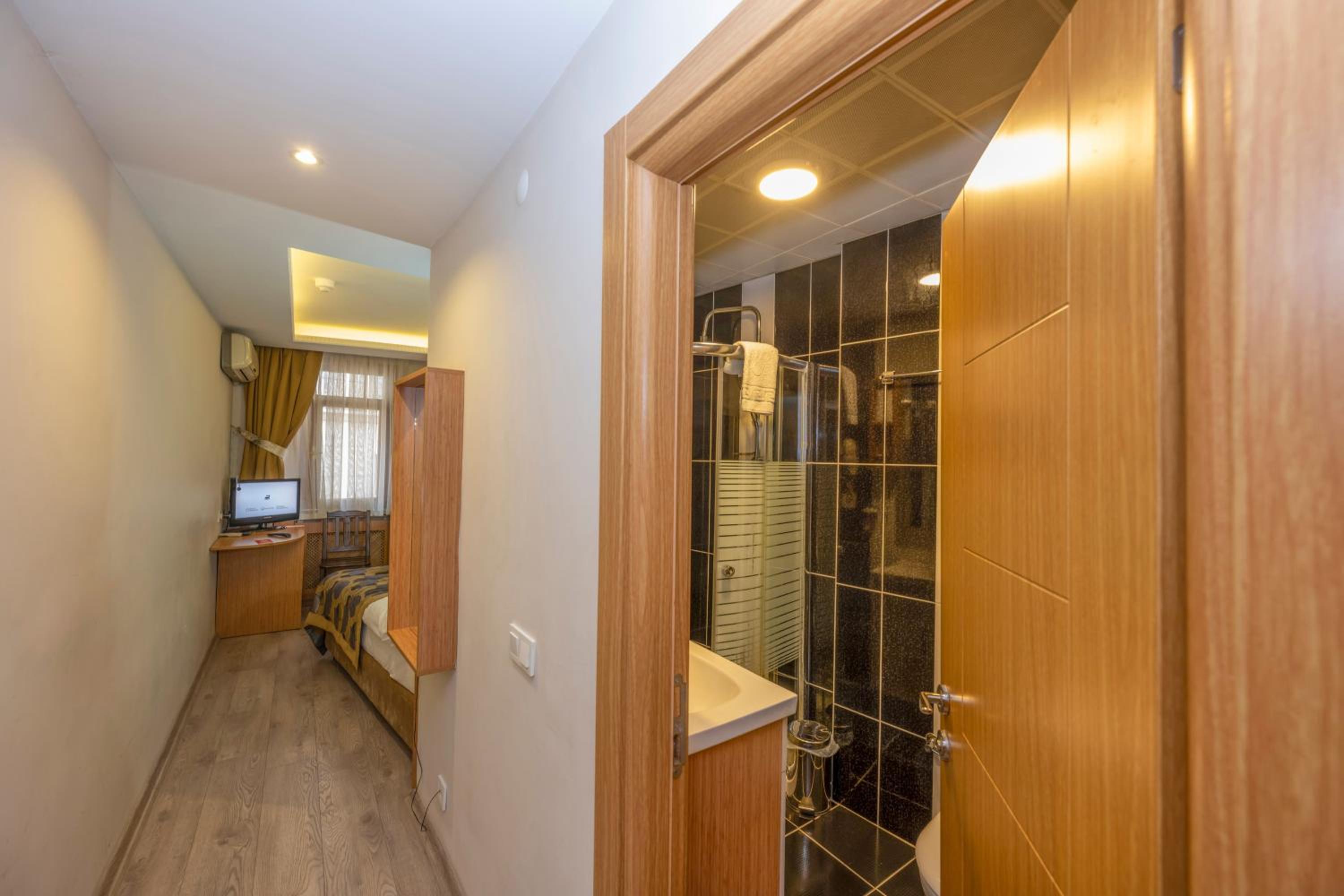 Devman Otel - Image 74