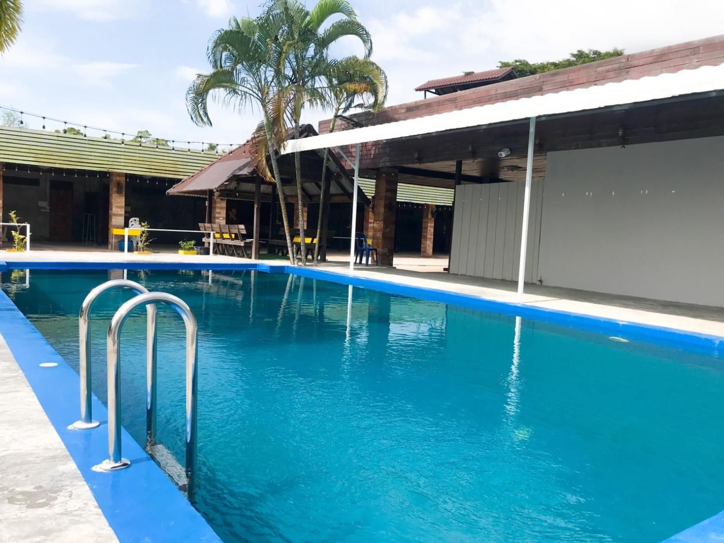 Pooma Resort