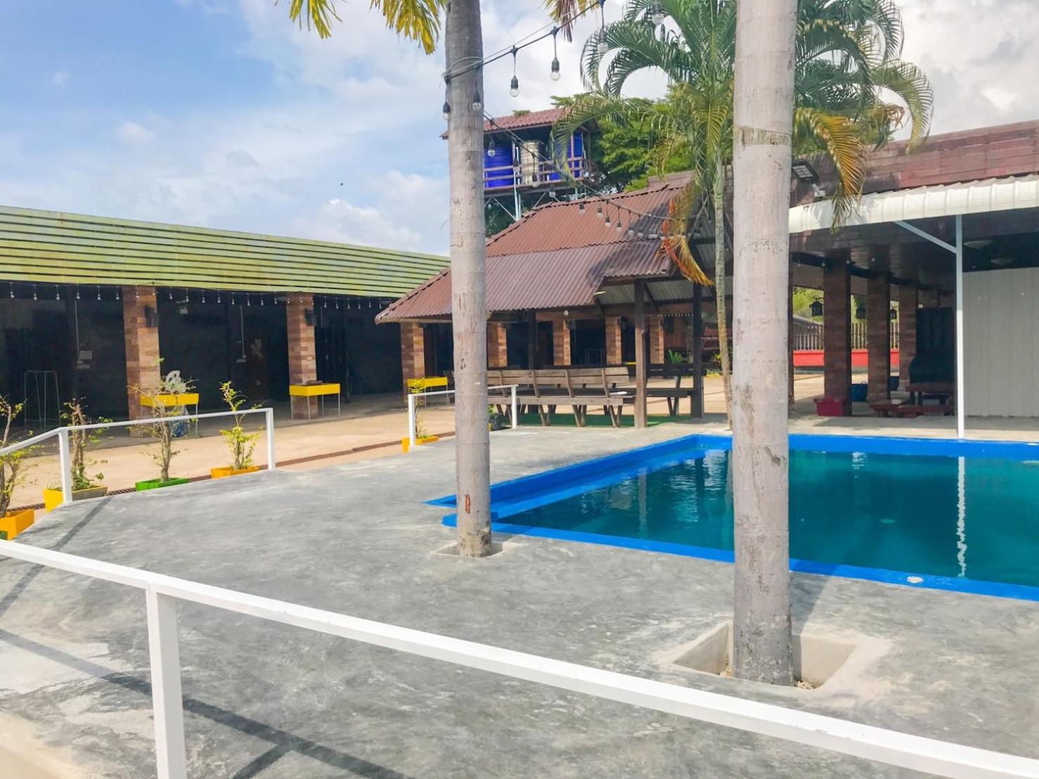 Pooma Resort