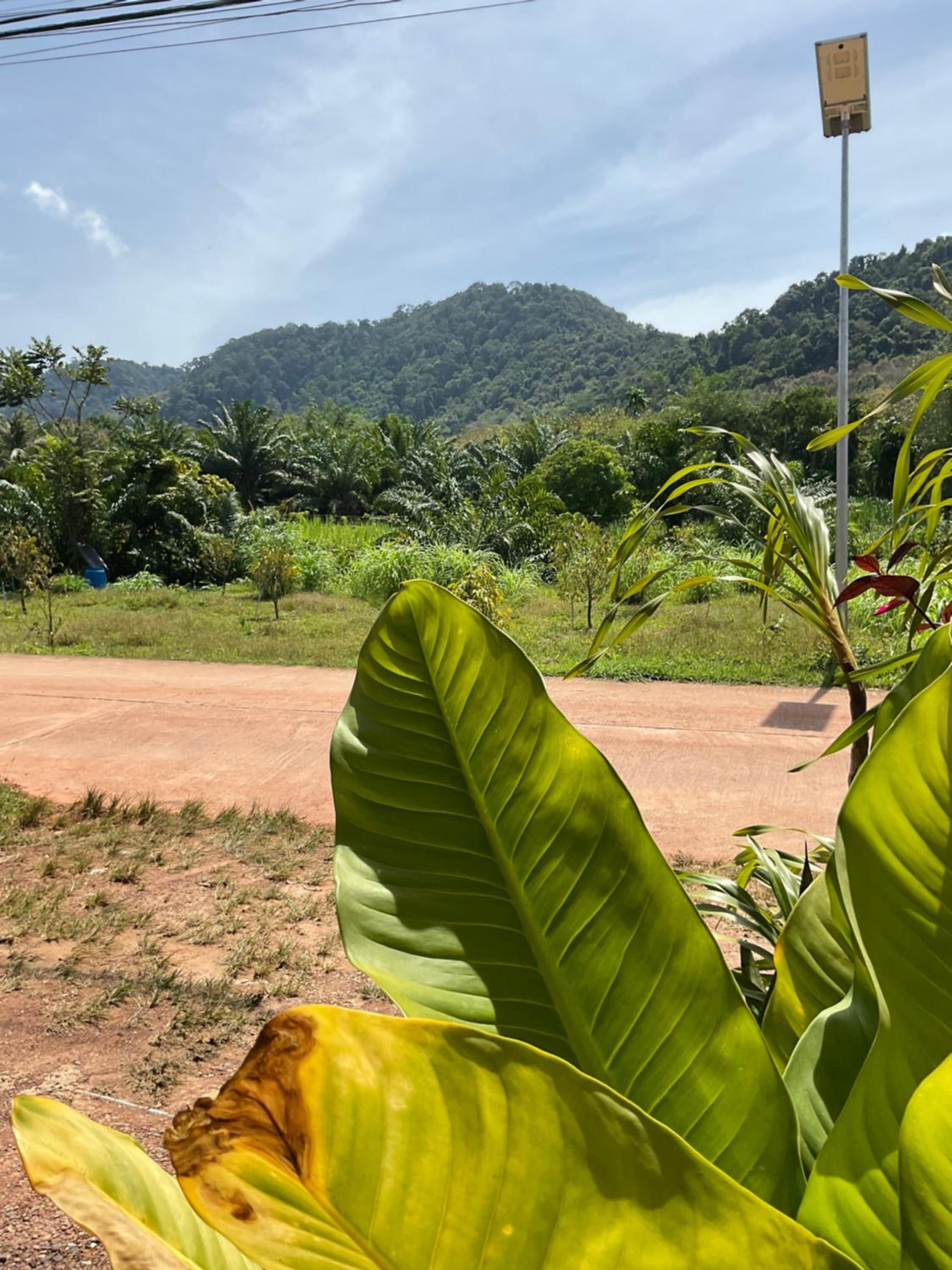Mada Lanta Mai Keaw