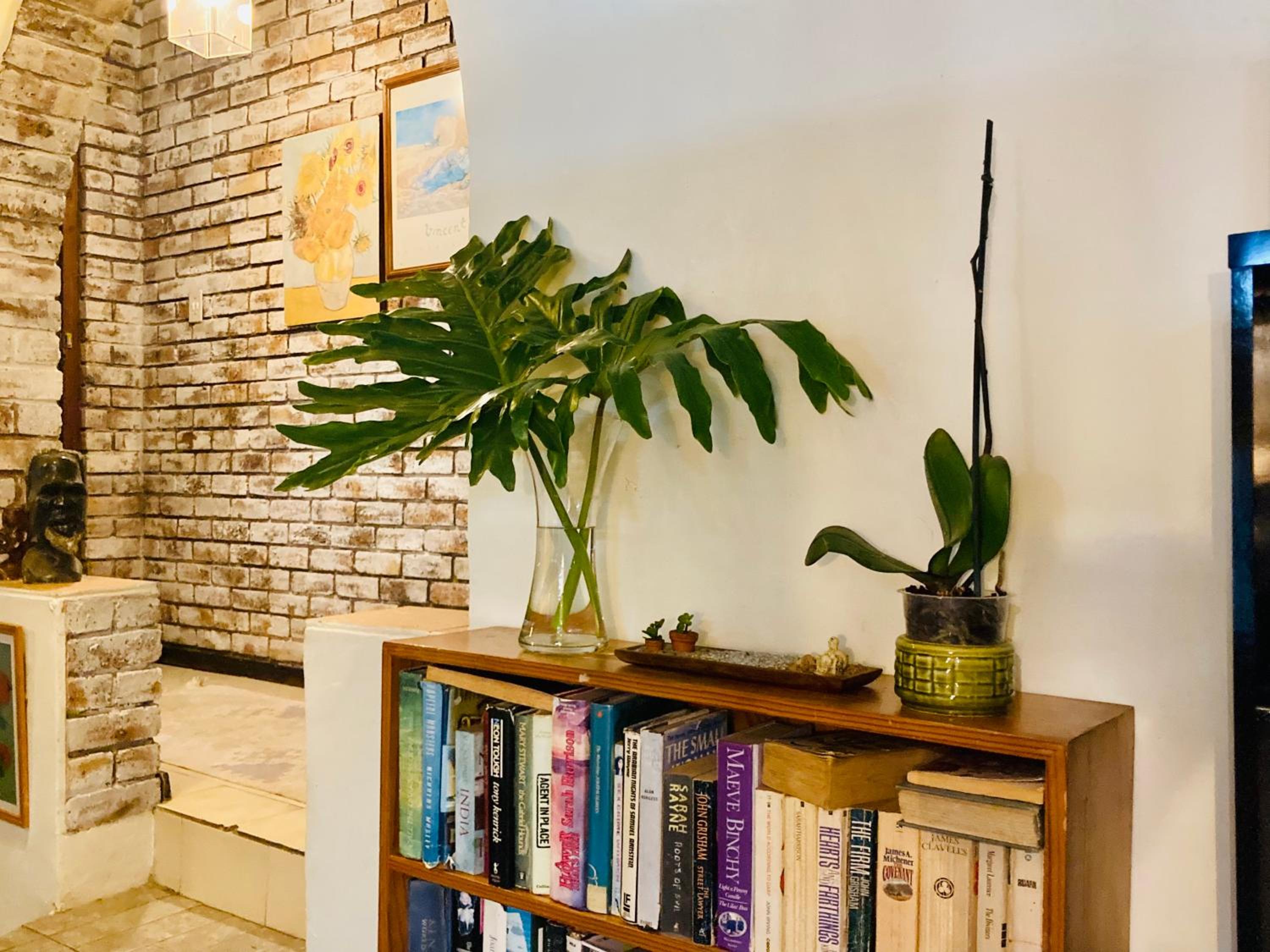Su Casa CBD 420 Wellness Centre NGO view 5