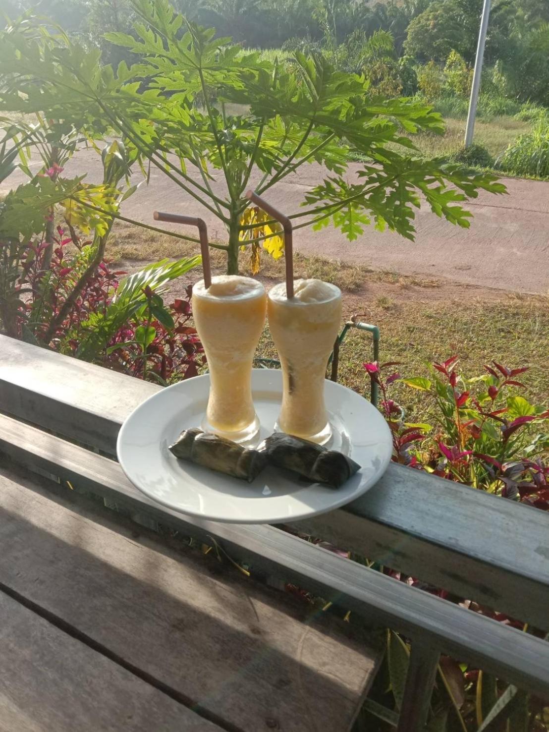 Mada Lanta Mai Keaw