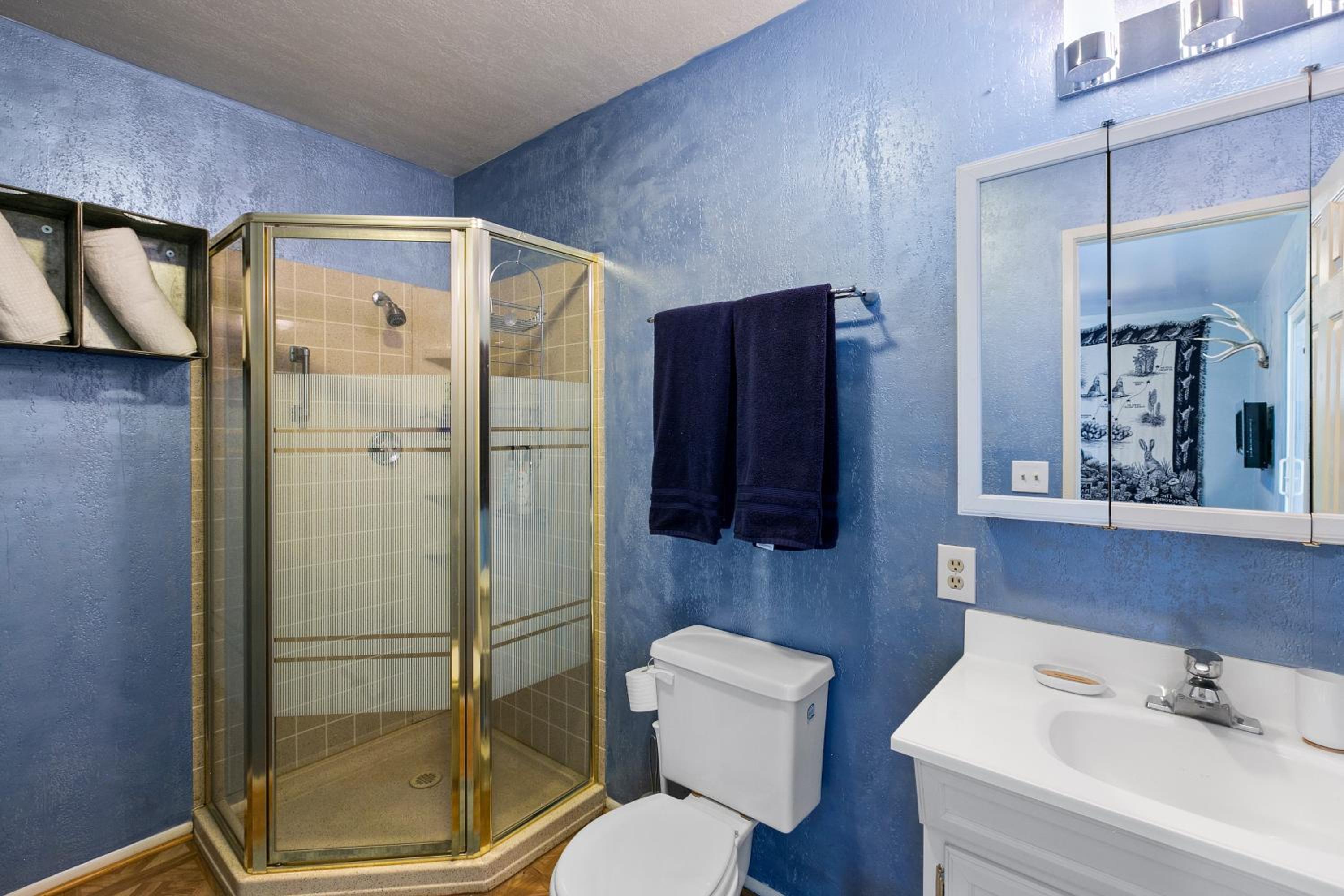 High View Haven - Hot Tub, Fire Pit BBQ in Joshua Tree! home - Property Image 27