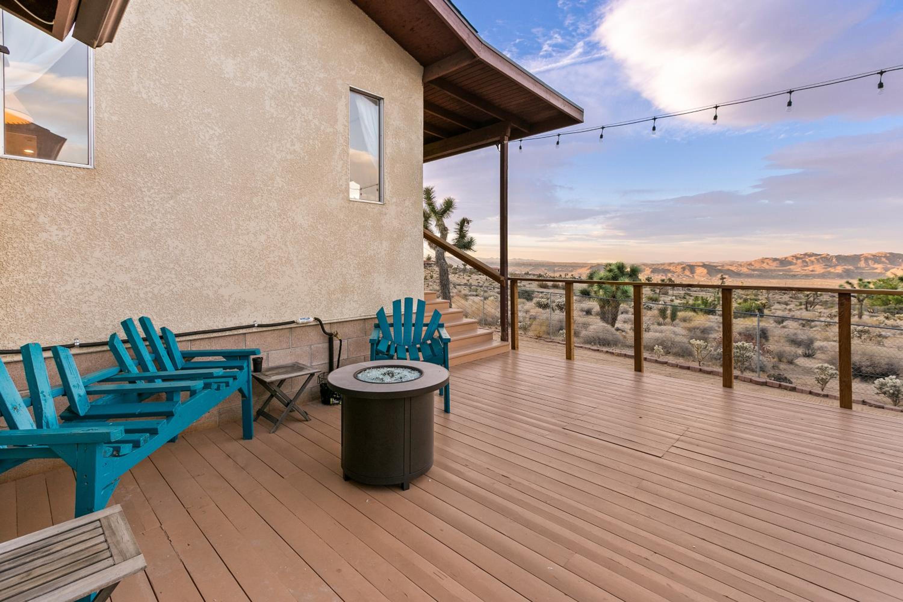 High View Haven - Hot Tub, Fire Pit  BBQ in Joshua Tree! home - Property Image 12
