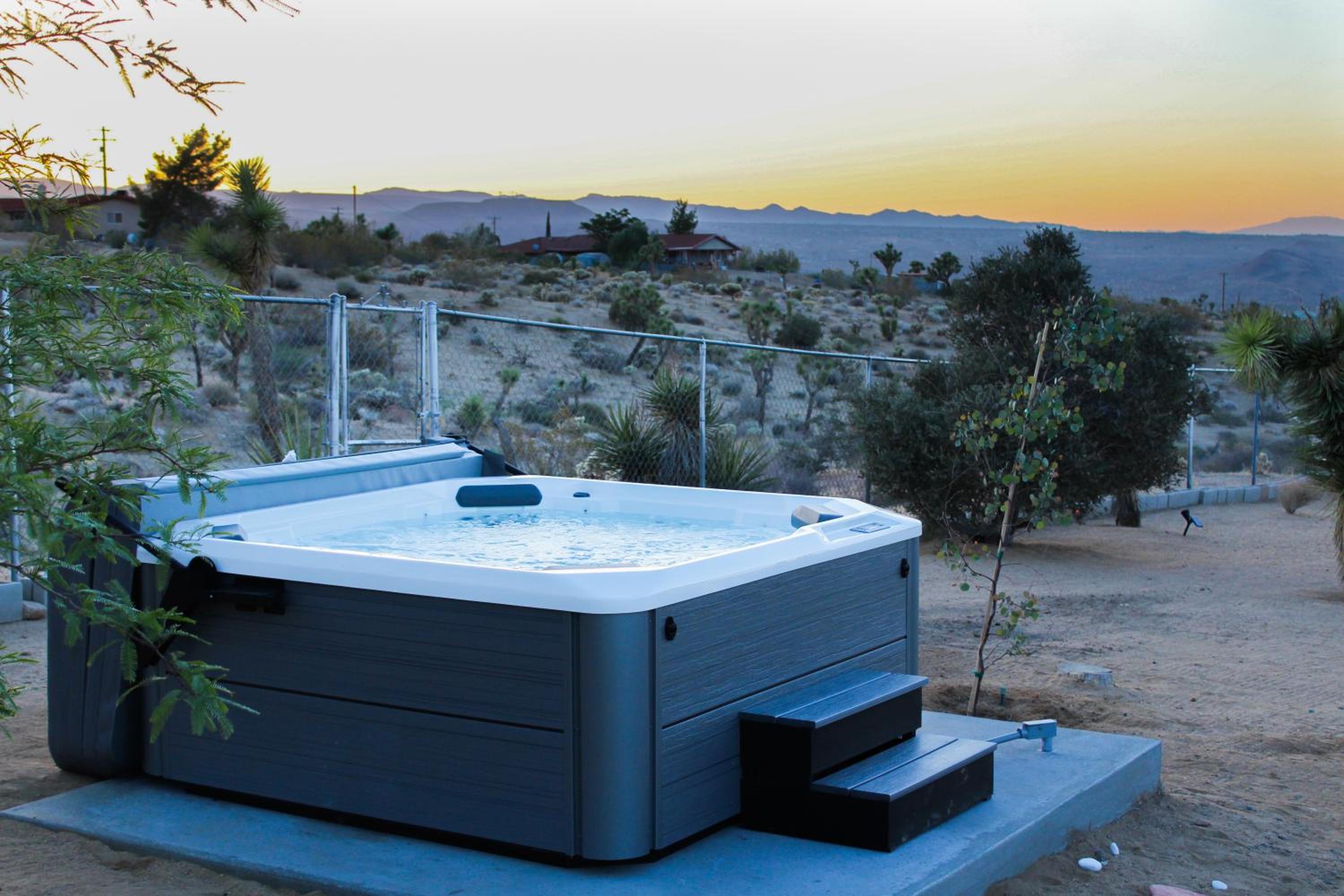 High View Haven - Hot Tub, Fire Pit  BBQ in Joshua Tree! home - Property Image 9