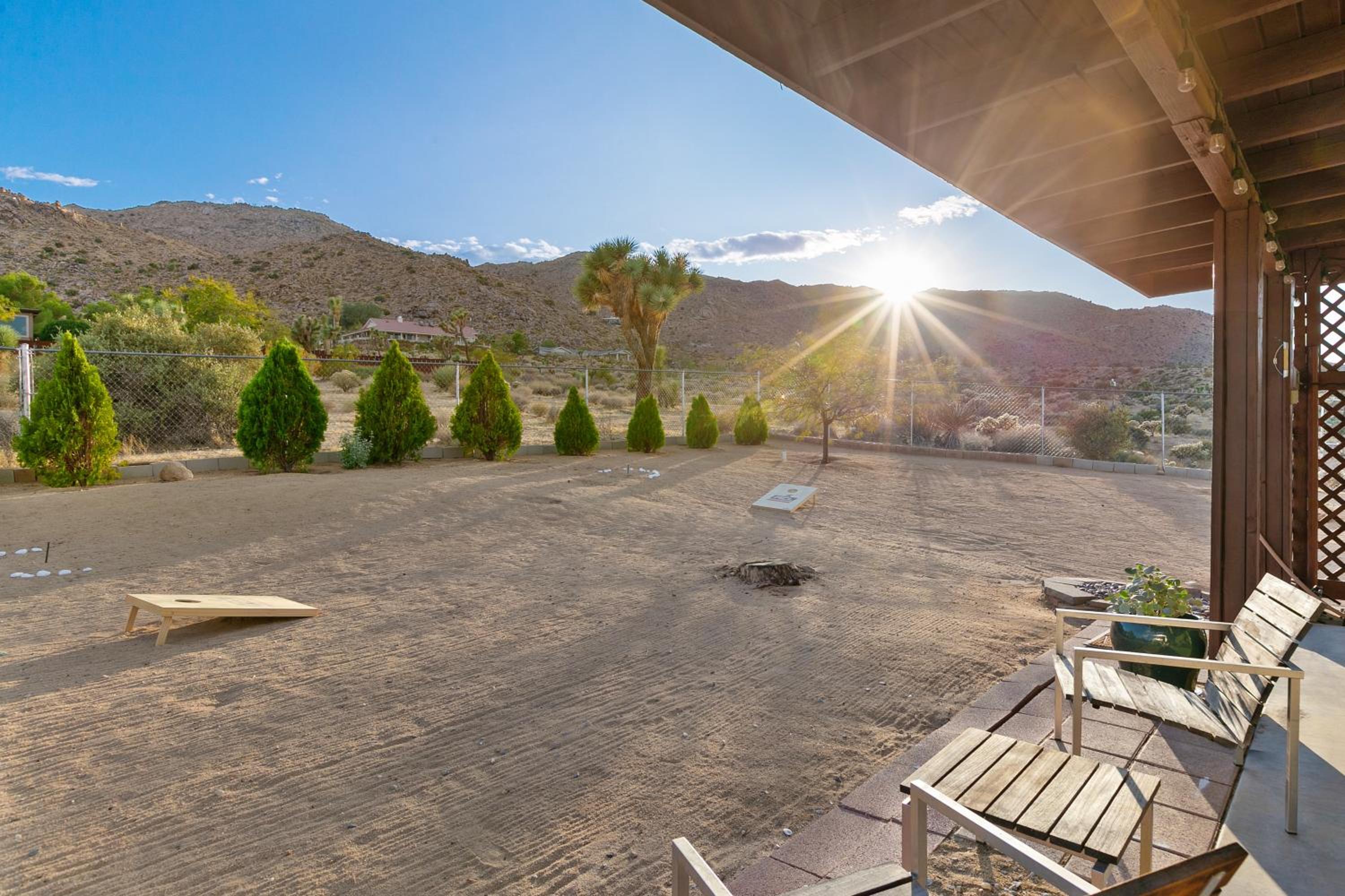 High View Haven - Hot Tub, Fire Pit  BBQ in Joshua Tree! home - Property Image 7