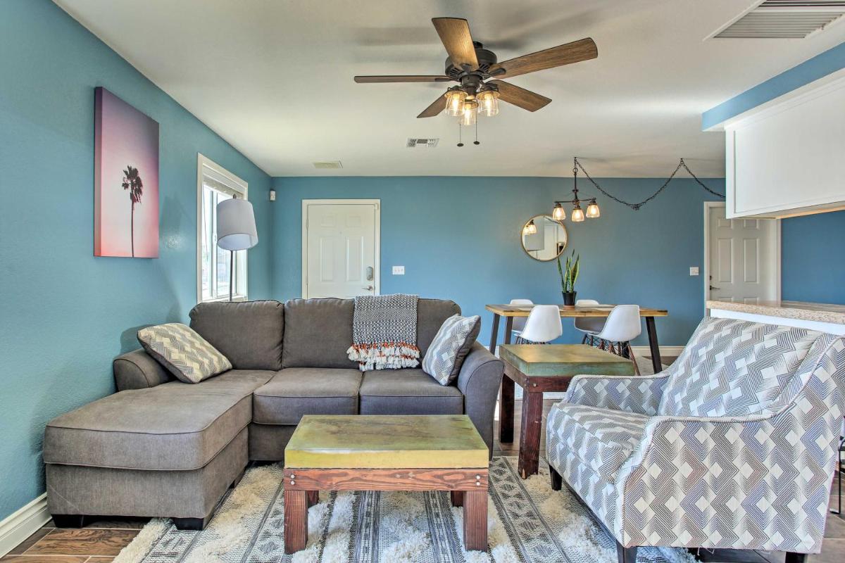 Lone Palm - Hot Tub, BBQ and Quick Drive to JTNP Entrance and DT home view 4