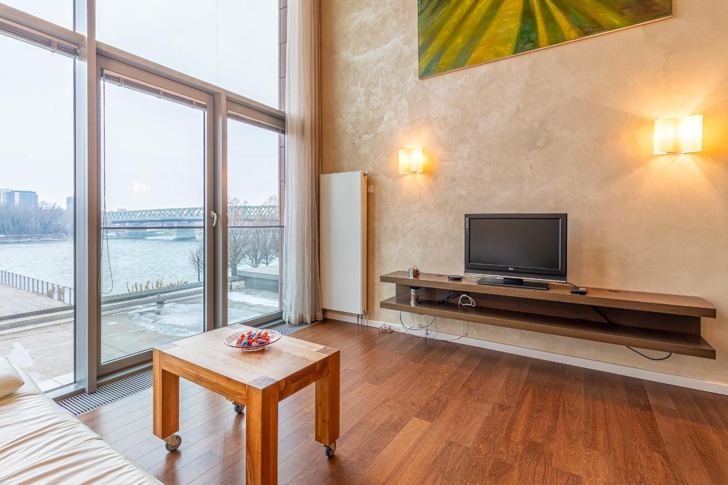 Luxury with Danube River View view 3