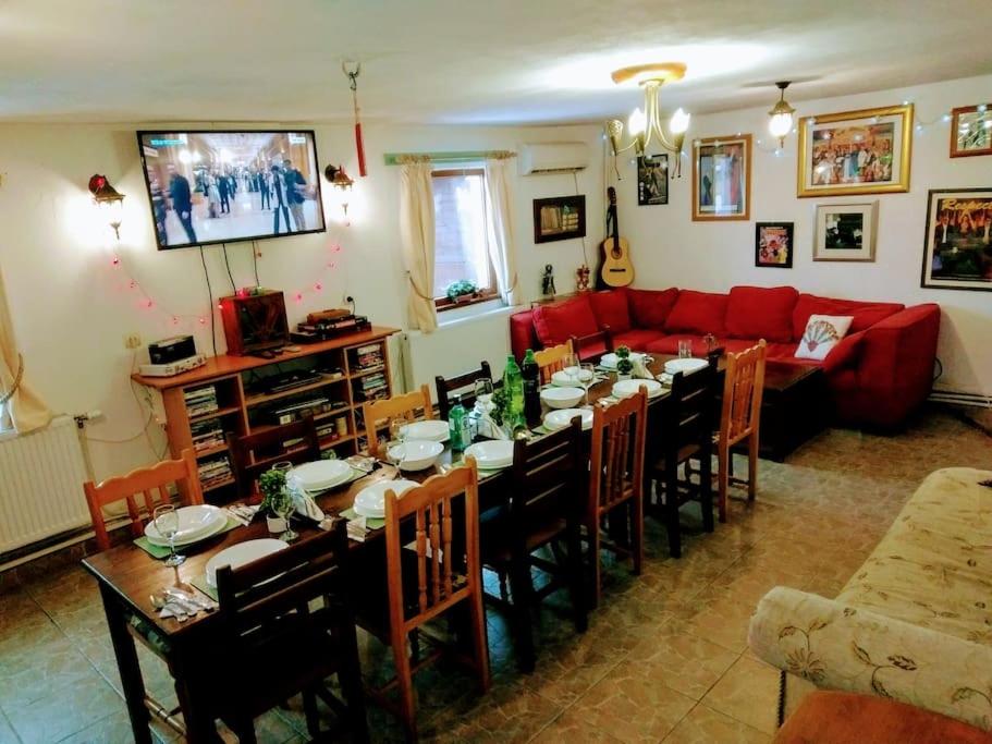 Hillside Guesthouse Pushevo