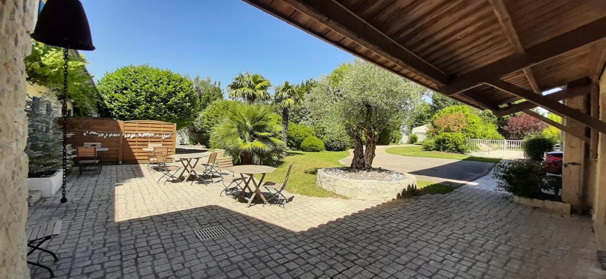LA ROCHELLE LODGE view 5