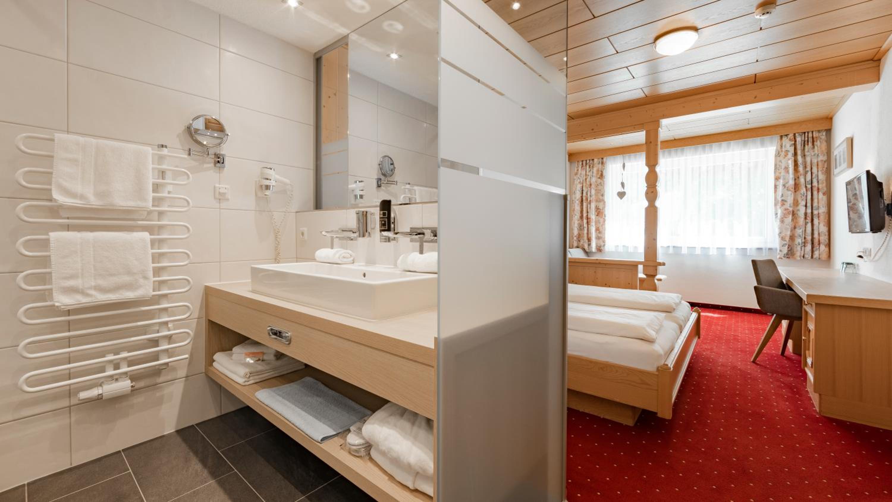 Alp Larain B&B