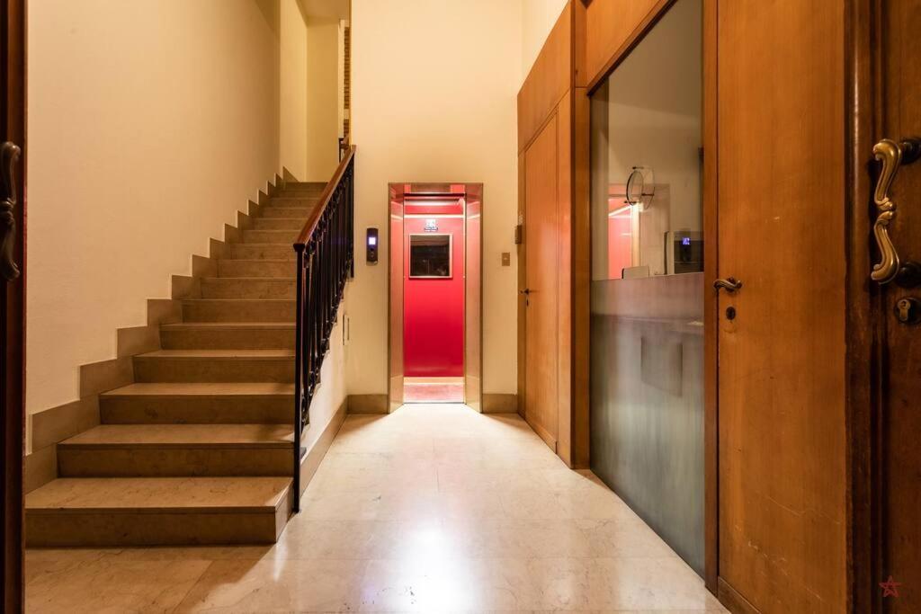 Arena-Center Luxury Apartment