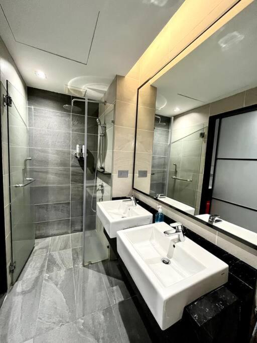 M101 Dang Wangi Quadruple & Twin Room KL City By Liv'in