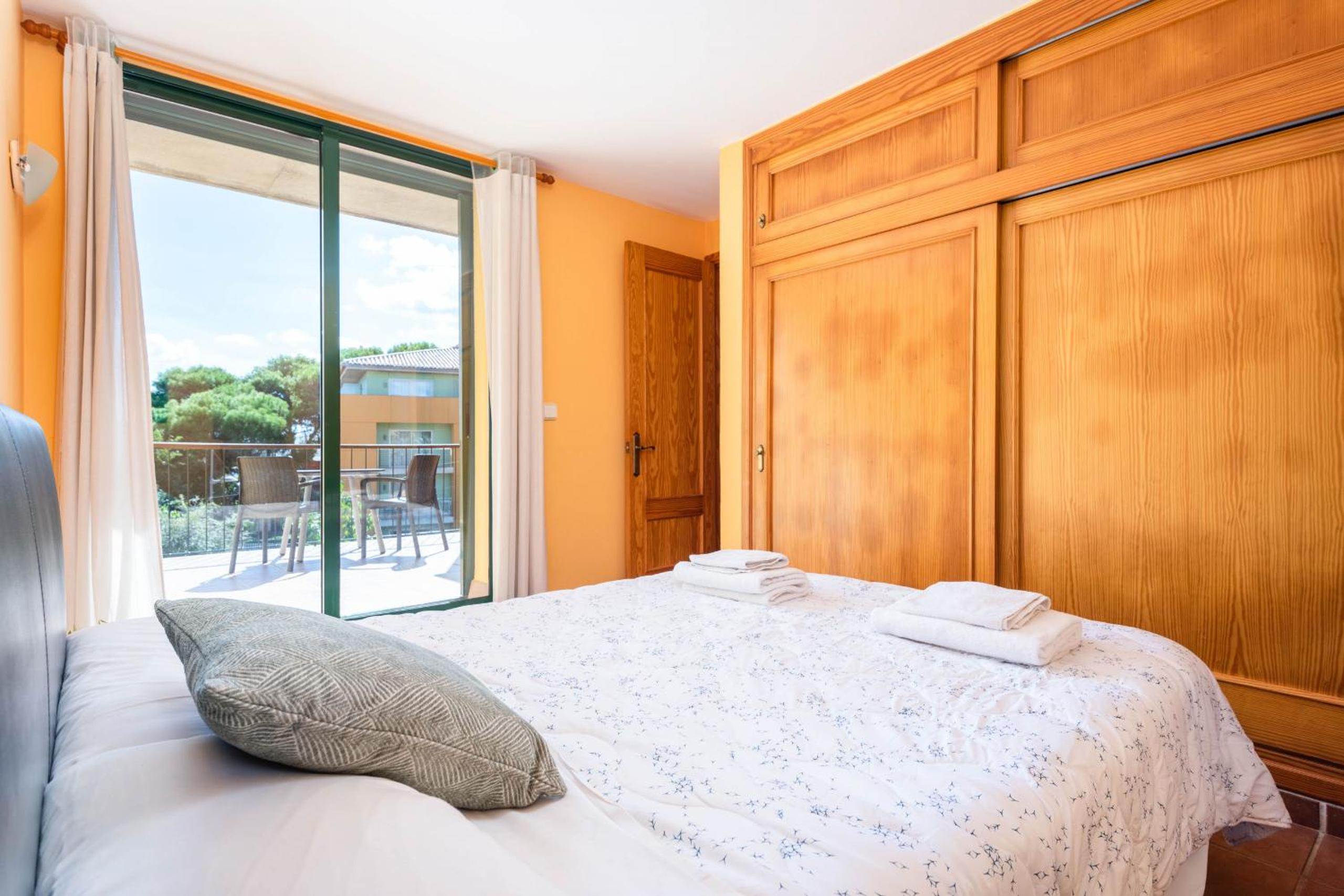Apartamentos Punta Prima by Escape Home