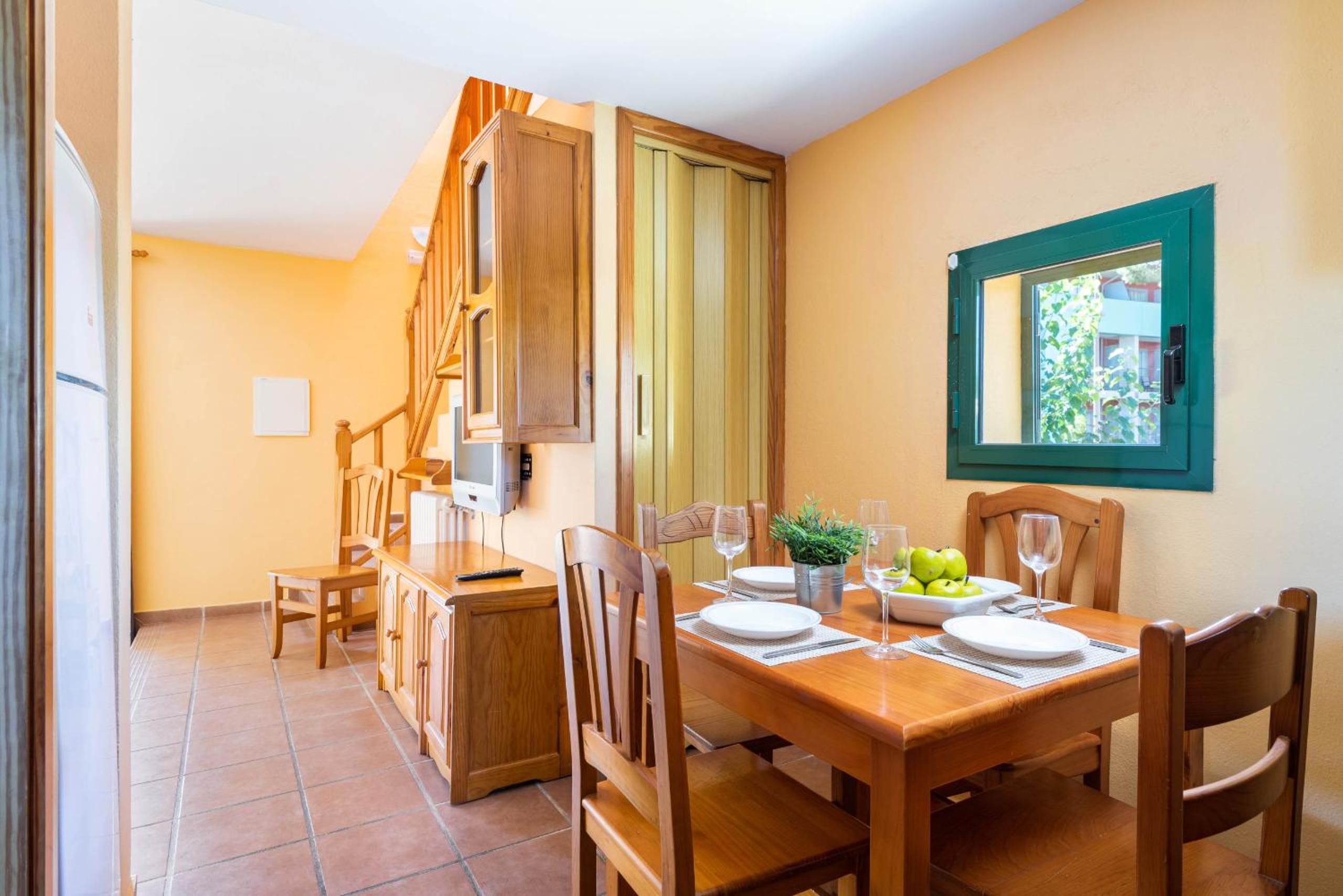 Apartamentos Punta Prima by Escape Home