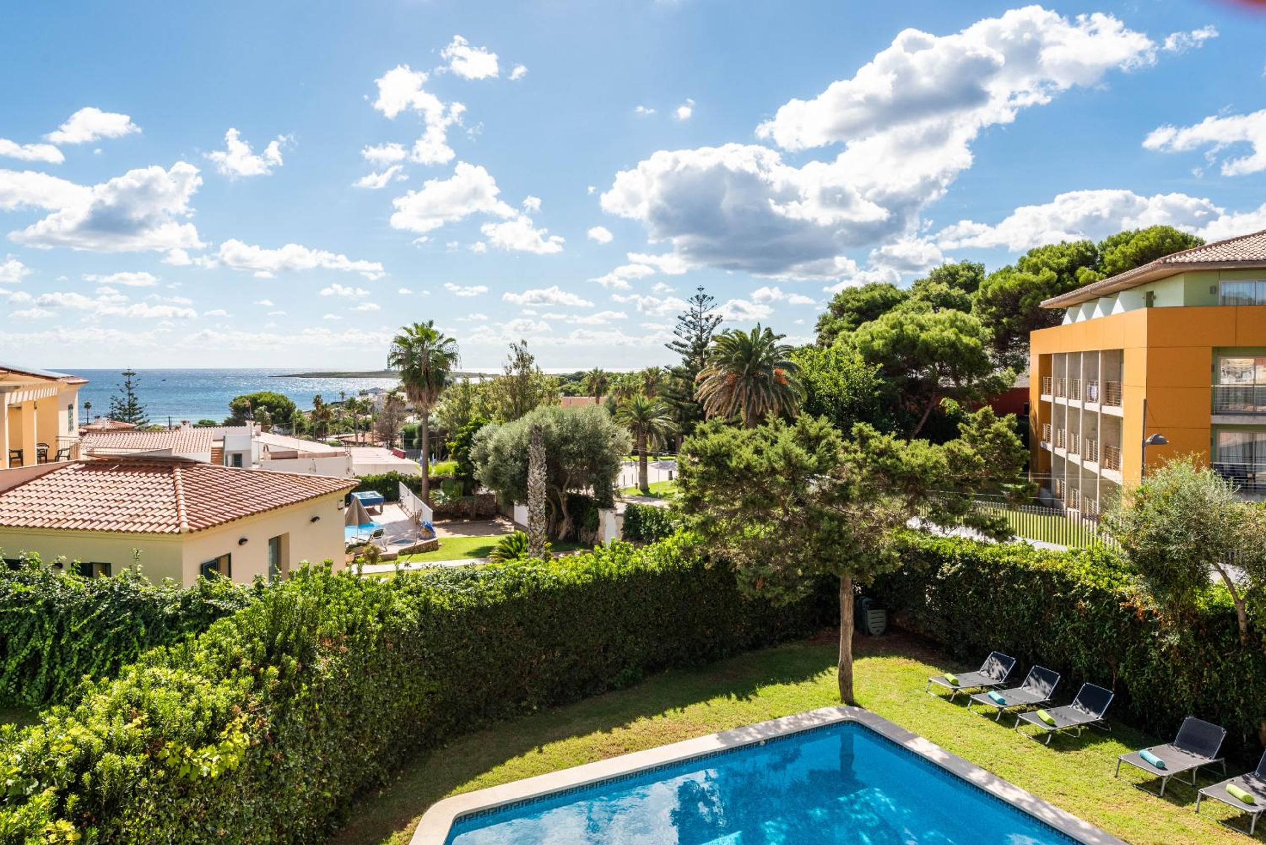 Apartamentos Punta Prima by Escape Home