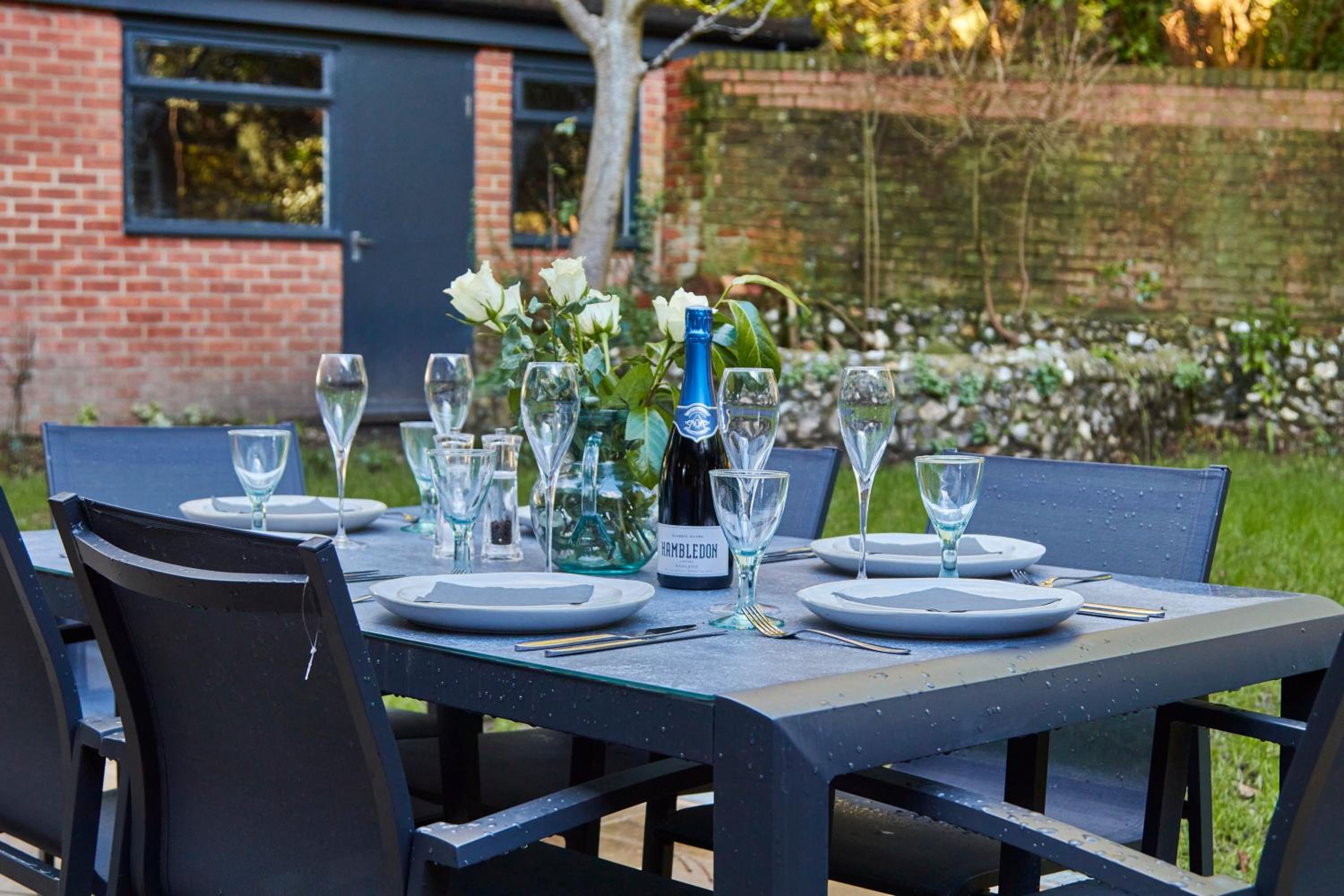 The Coach House, Hambledon