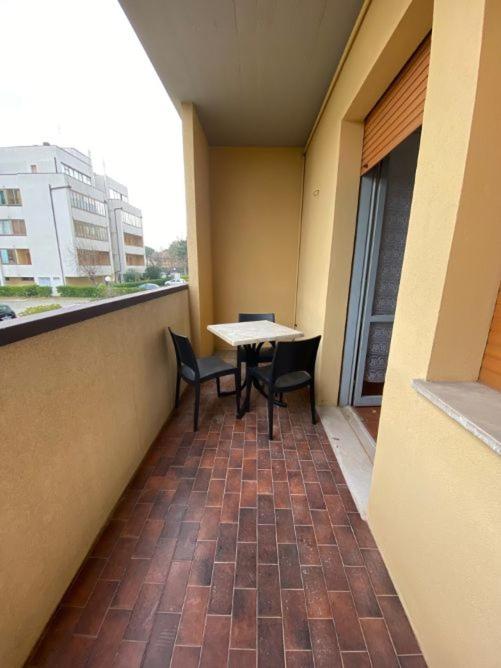 Complesso Mosaico NON FORNISCE BIANCHERIA DA LETTO,NON FORNISCE ASCIUGAMANI NON FORNISCE PRODOTTI IN GENERE, appartamenti arredati come da foto, Per il Che view 5