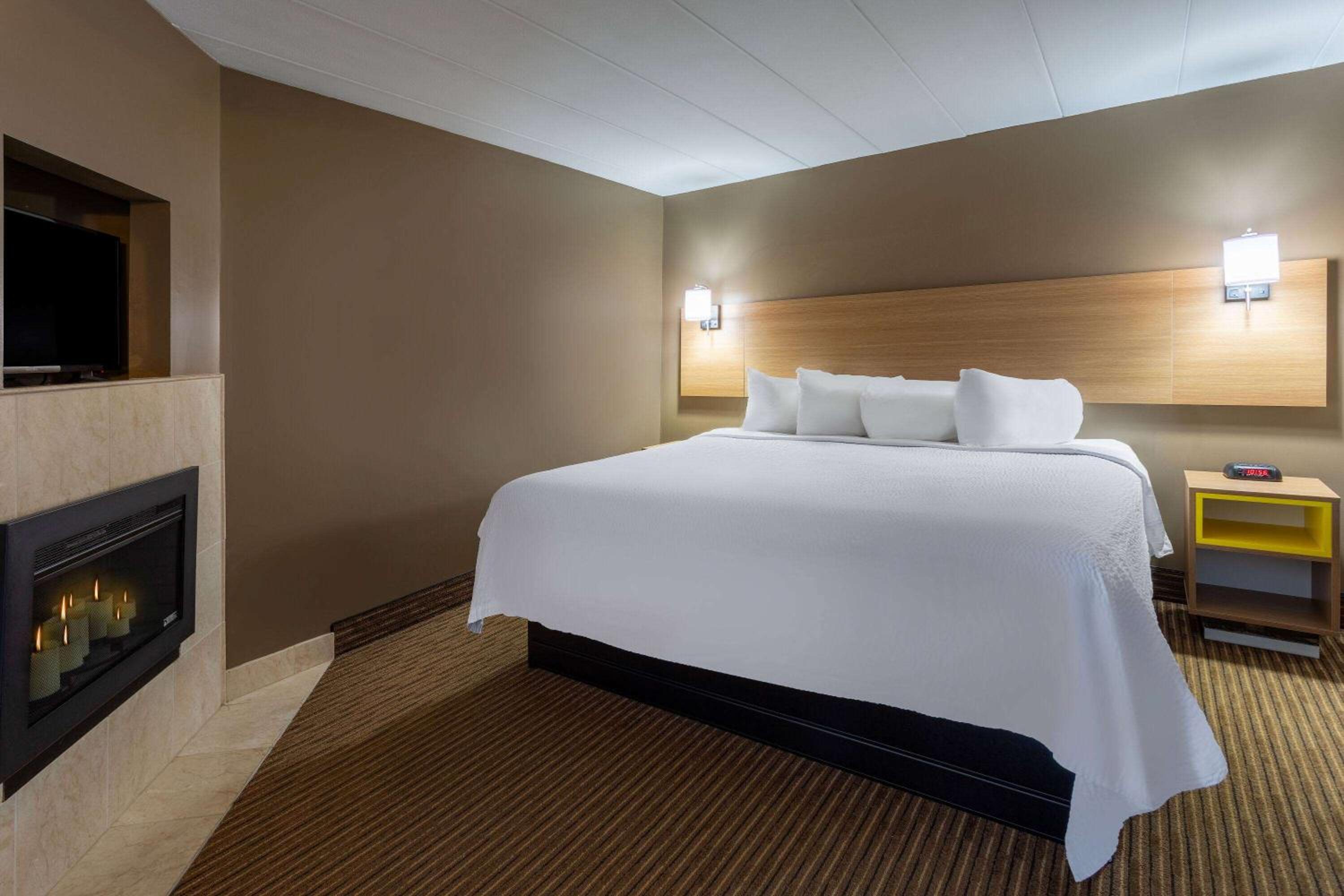 Days Inn by Wyndham Birch Run