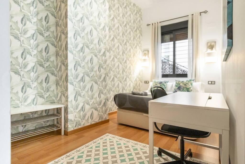 Relaxing apartment with parking in the center by REMS