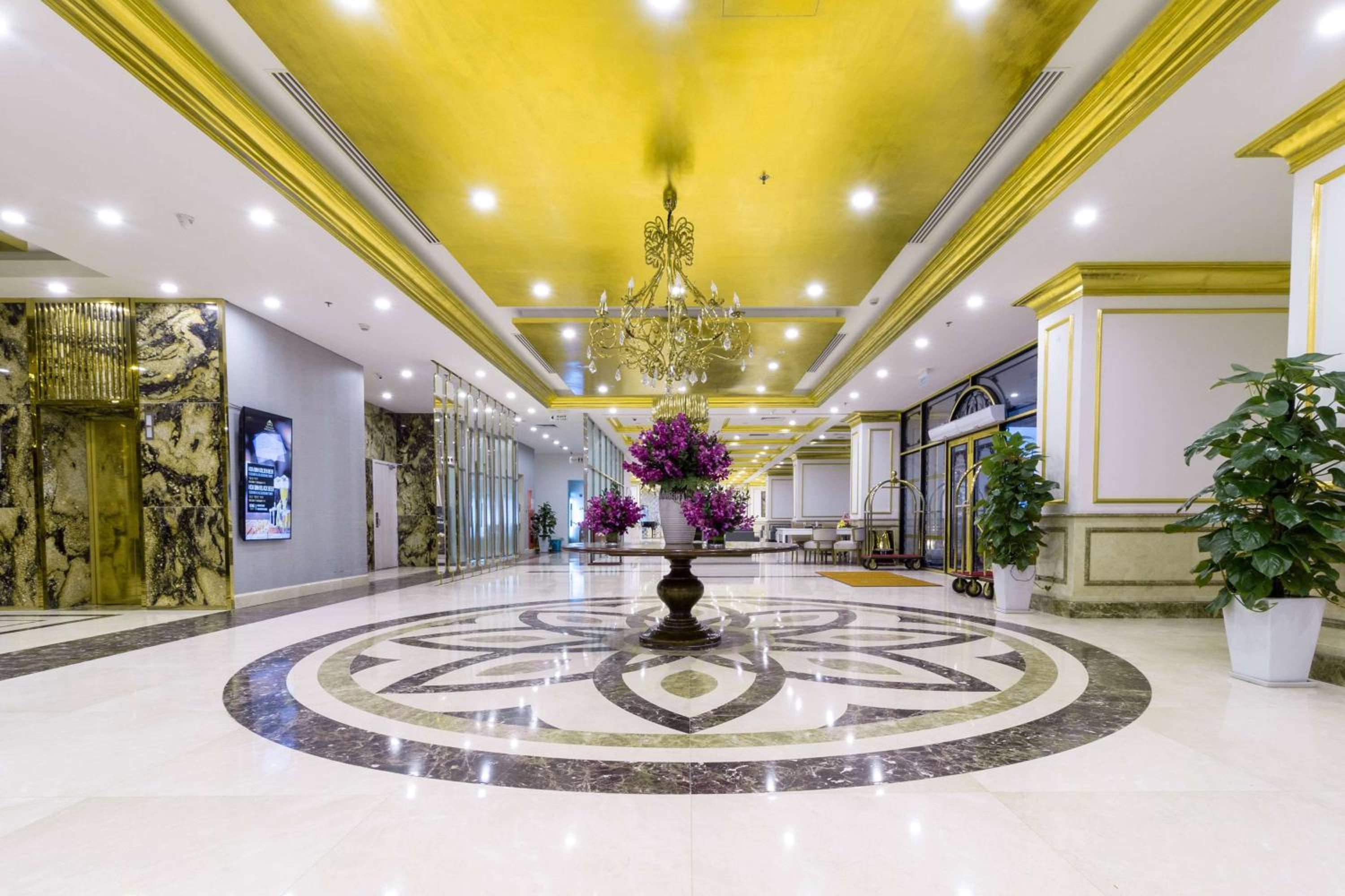Wyndham Danang Golden Bay 14