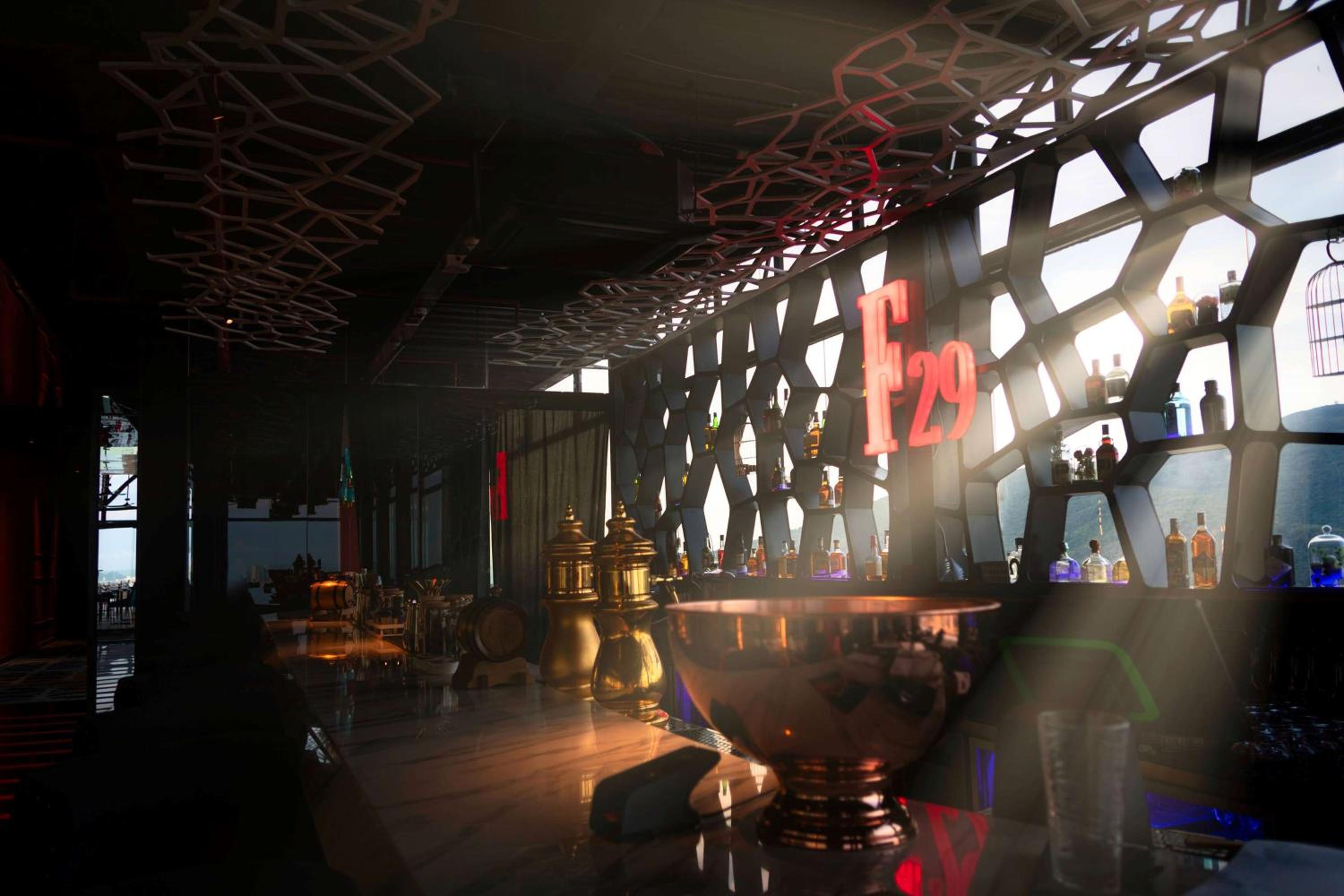 Wyndham Danang Golden Bay 24