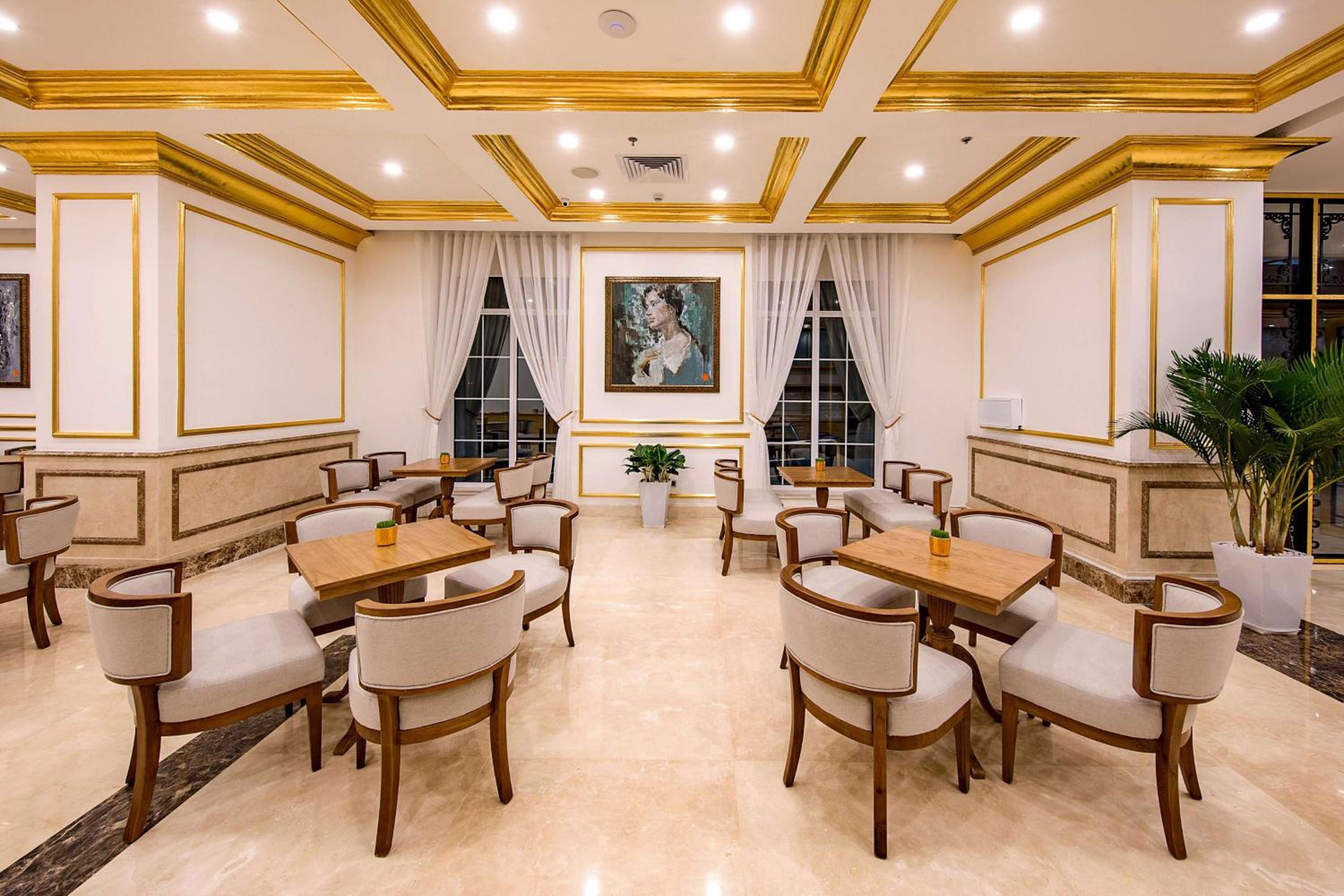 Wyndham Danang Golden Bay 104
