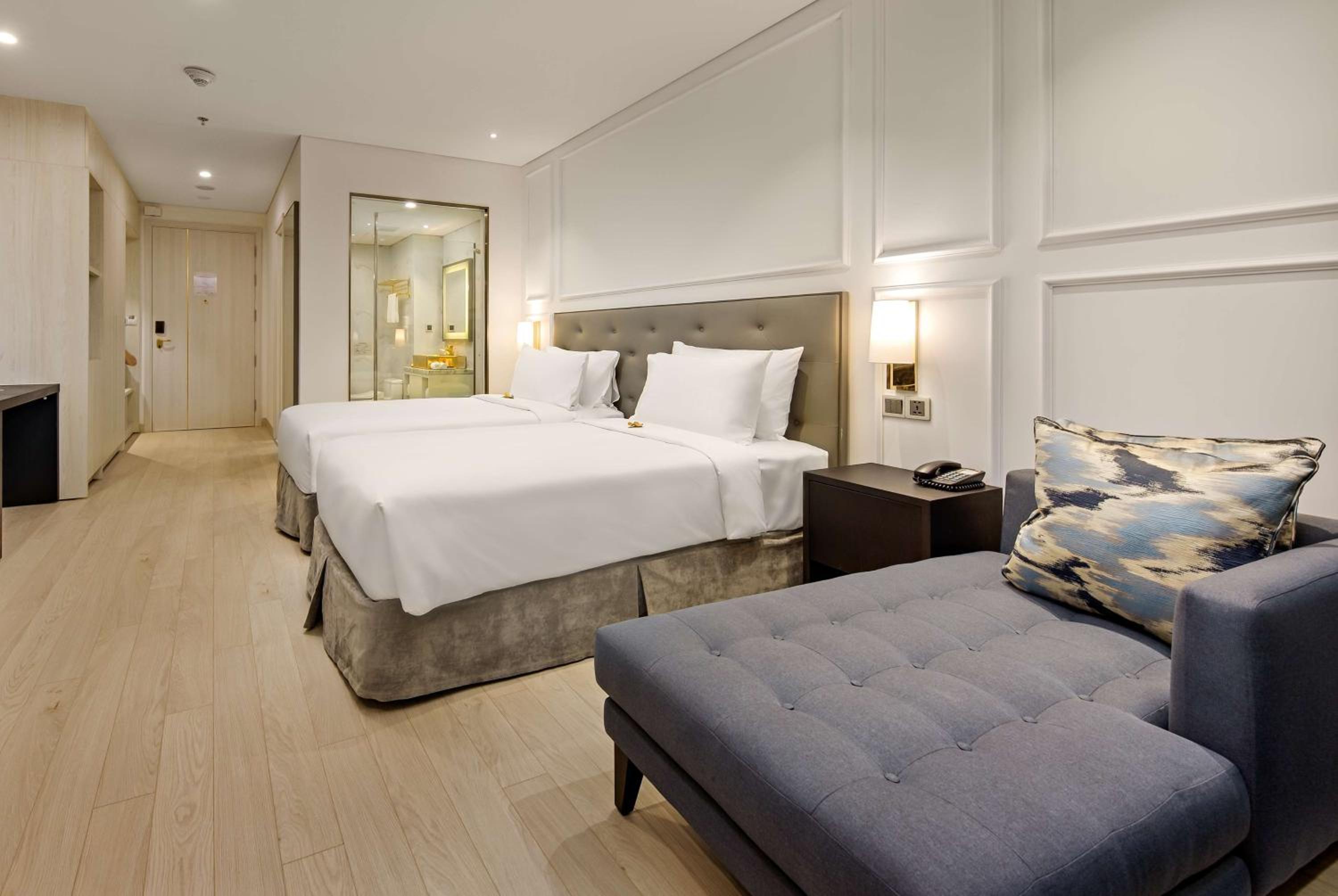Wyndham Danang Golden Bay 45