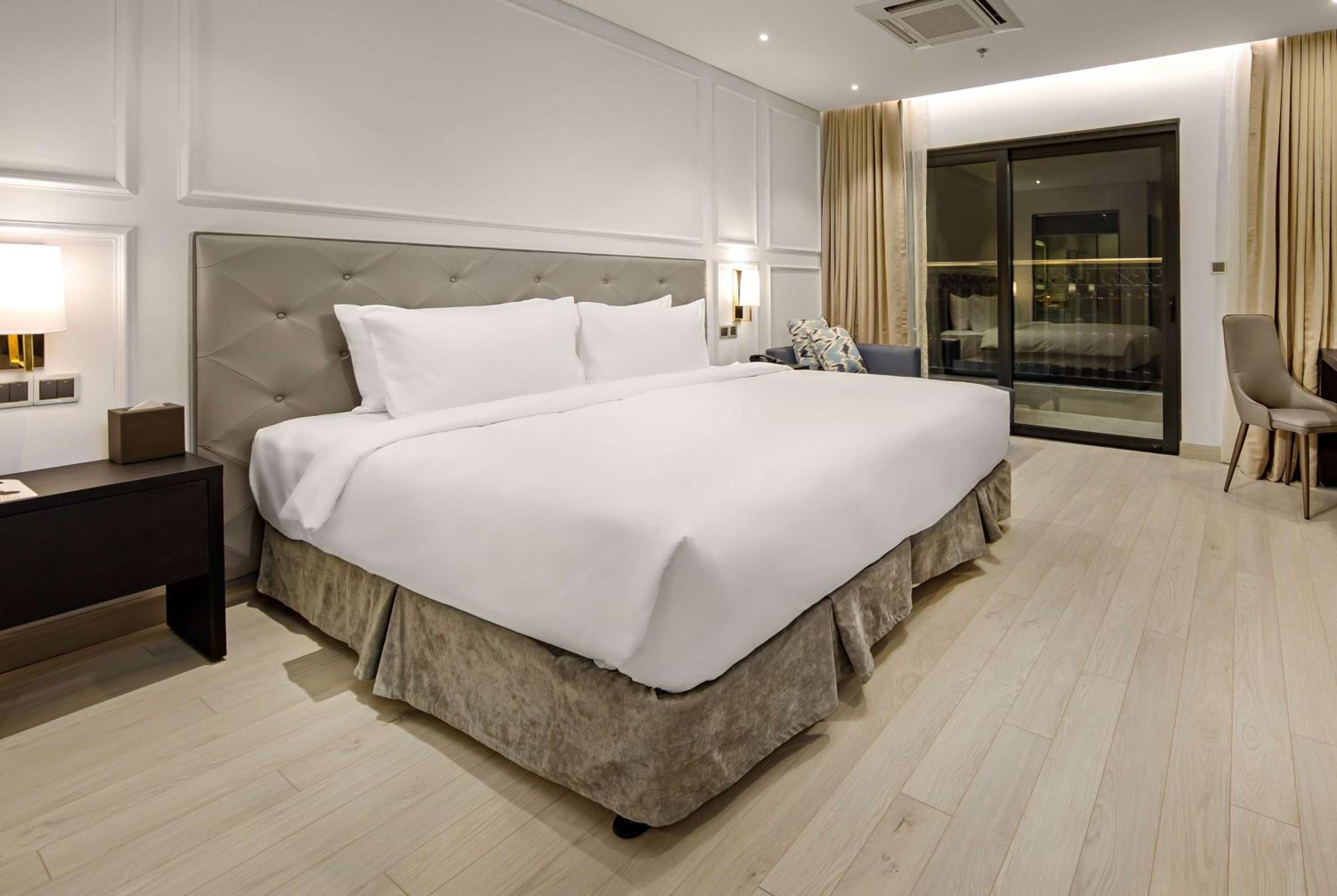 Wyndham Danang Golden Bay 47