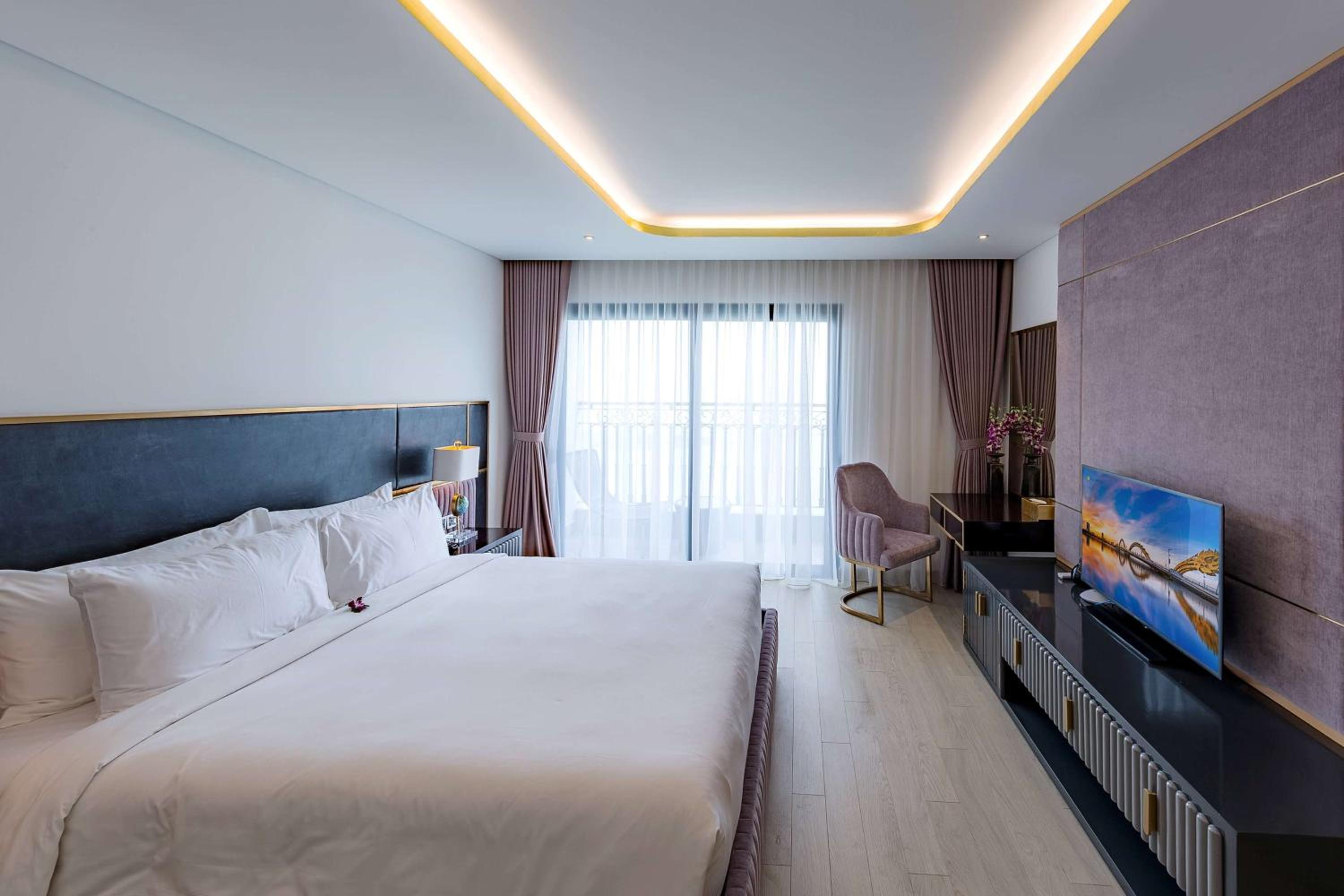 Wyndham Danang Golden Bay 130