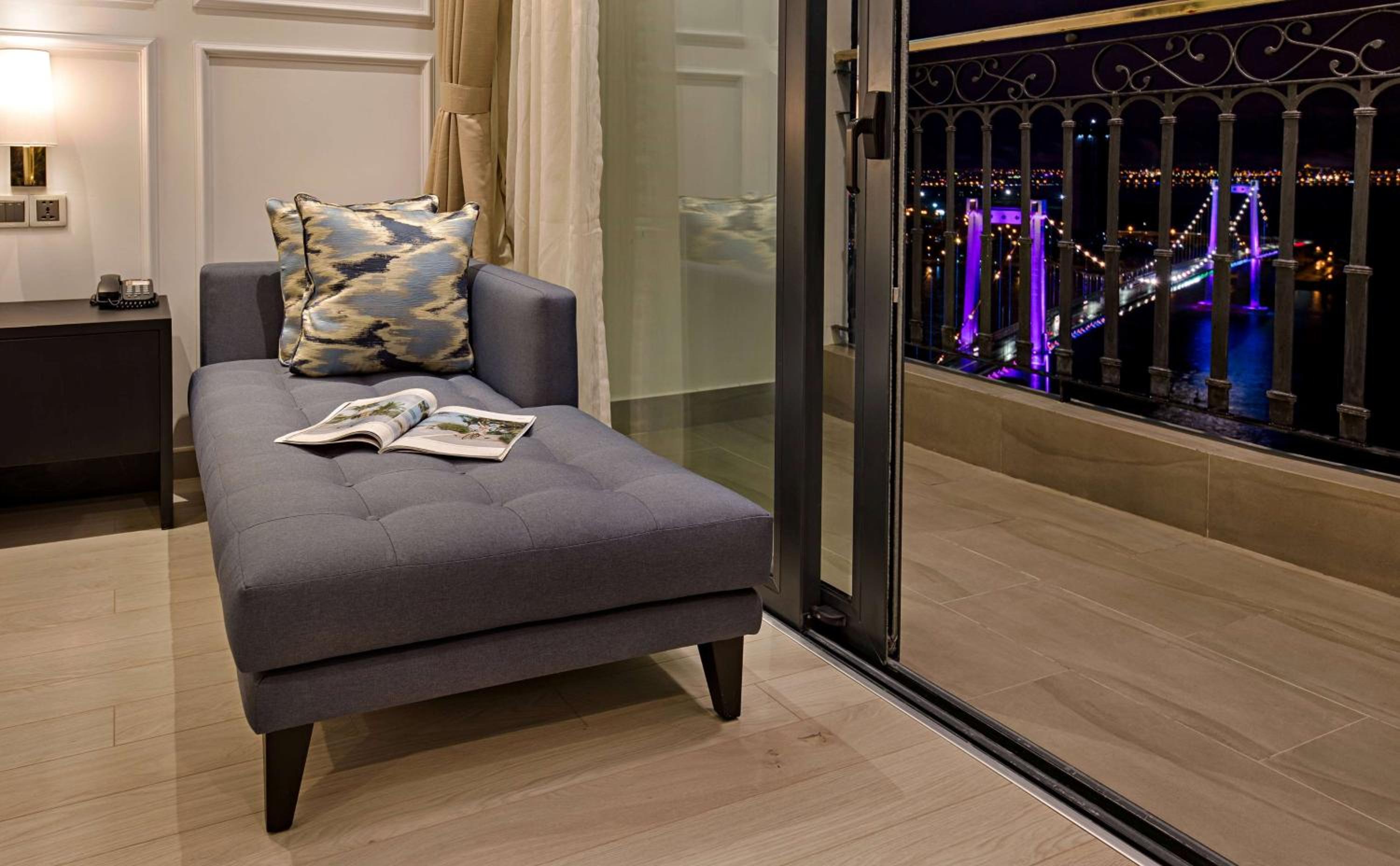 Wyndham Danang Golden Bay 52