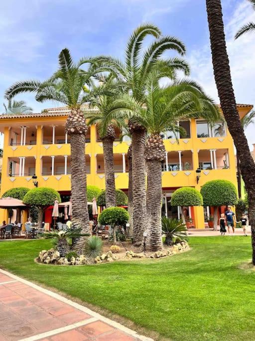 Aquamarine apartment in Marina Sotogrande