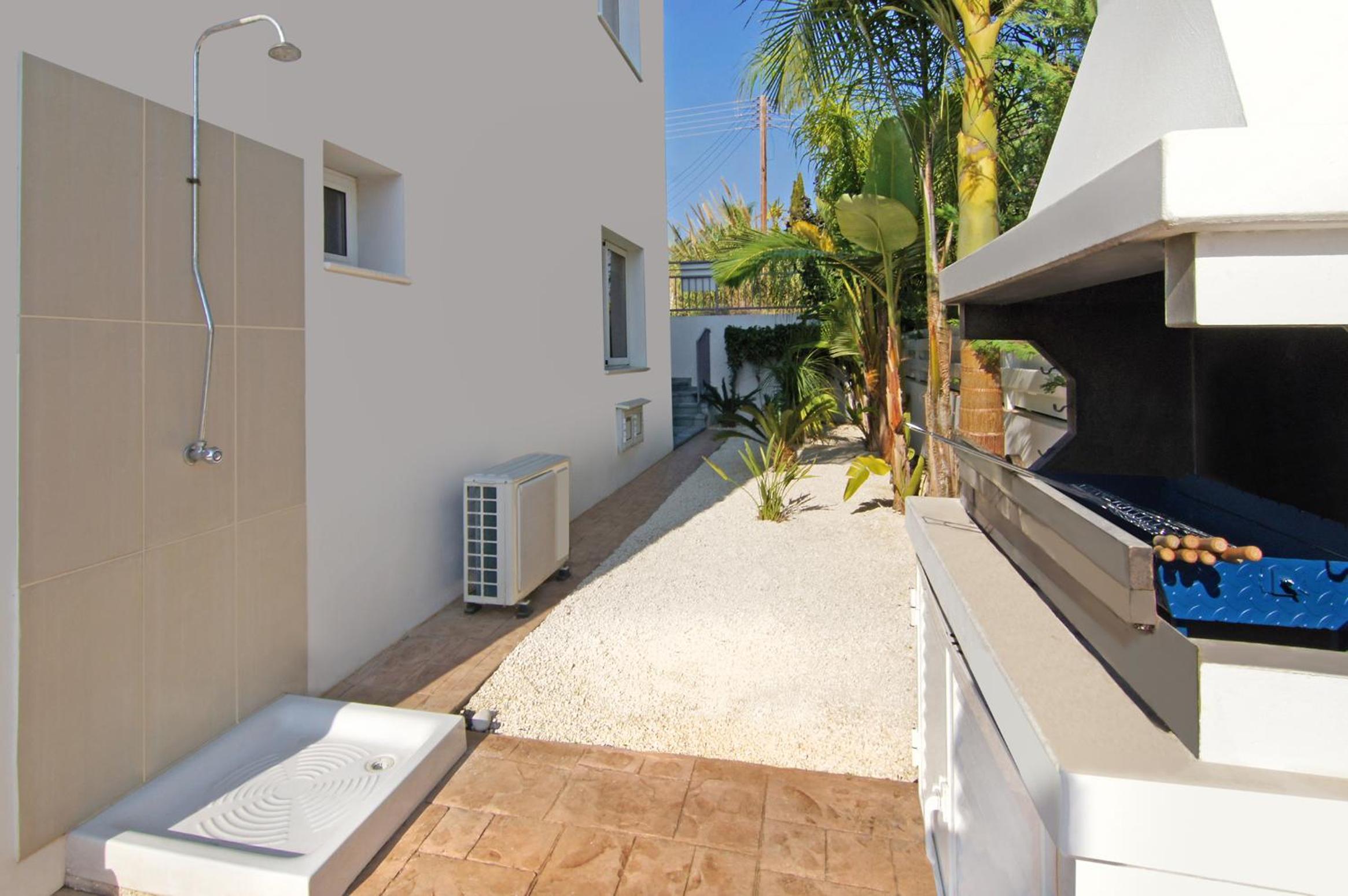 Villa Eden view 5