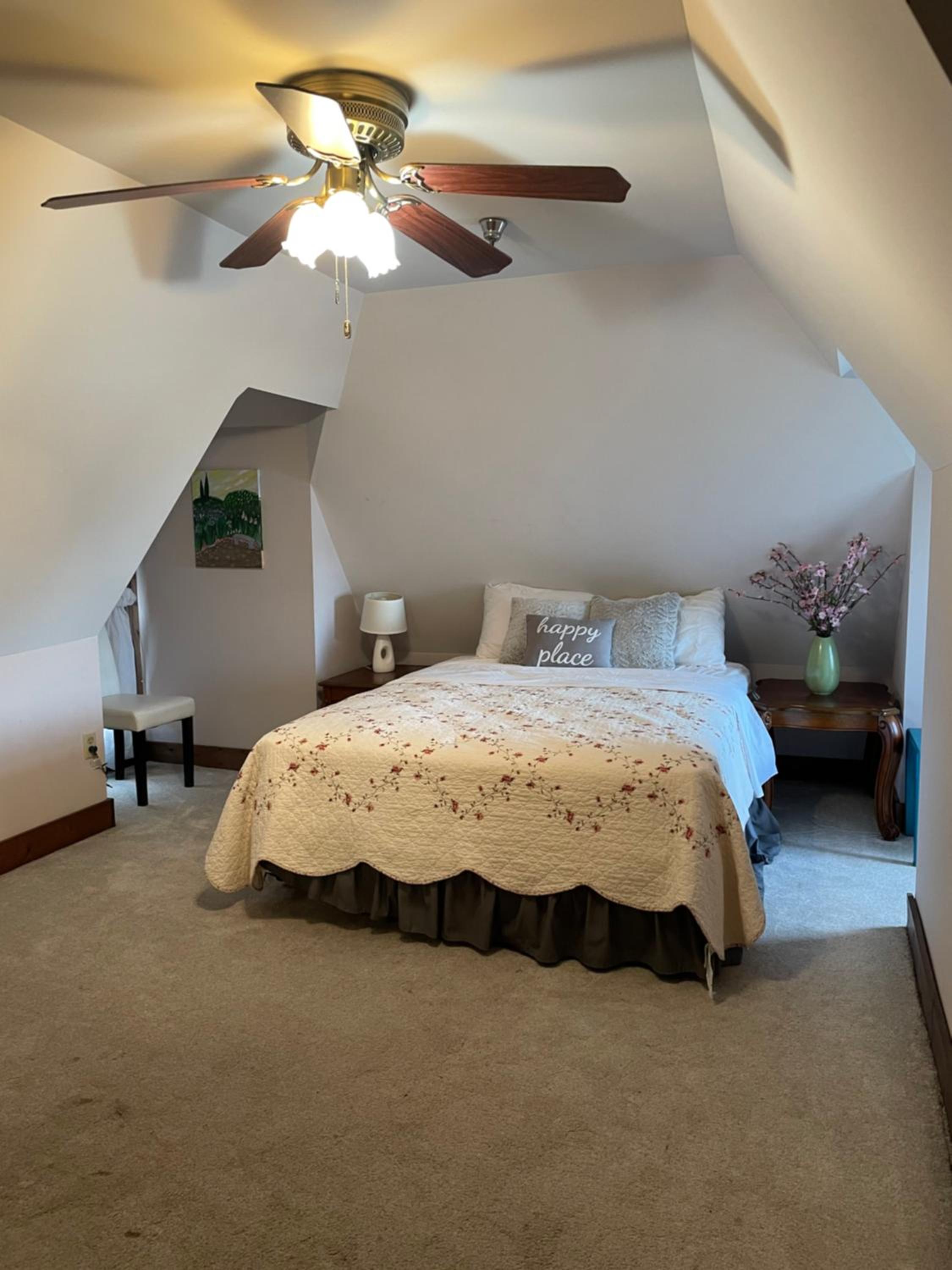 Grand Gables Inn