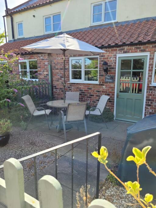 Two Bedroom Cottage (rural setting with good Access links)